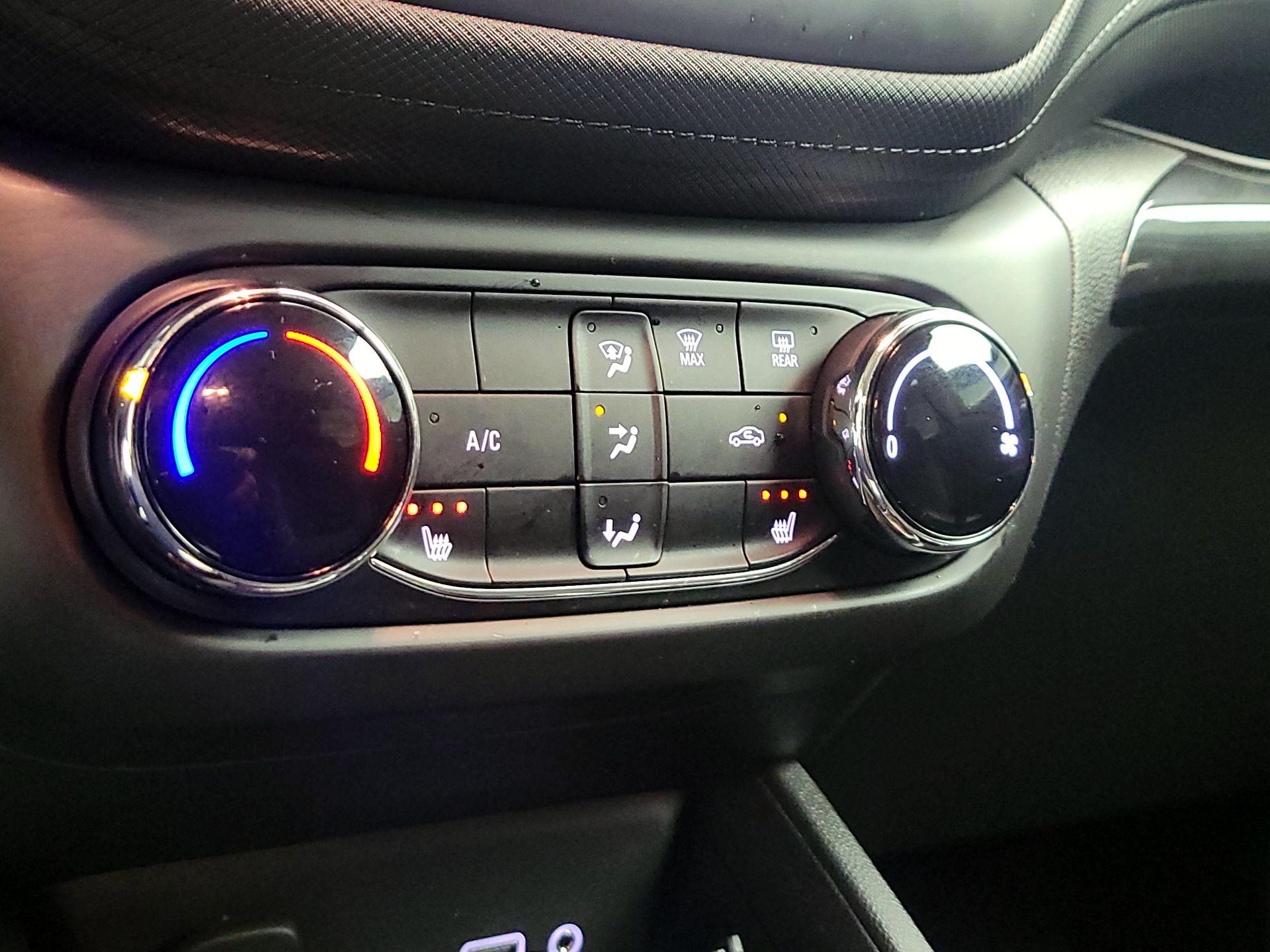 Thumbnail: 2023 Chevrolet TrailBlazer - 16