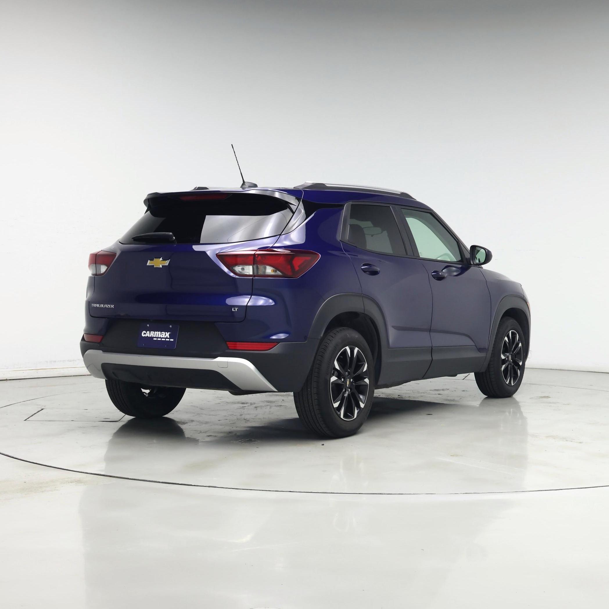 Thumbnail: 2023 Chevrolet TrailBlazer - 8