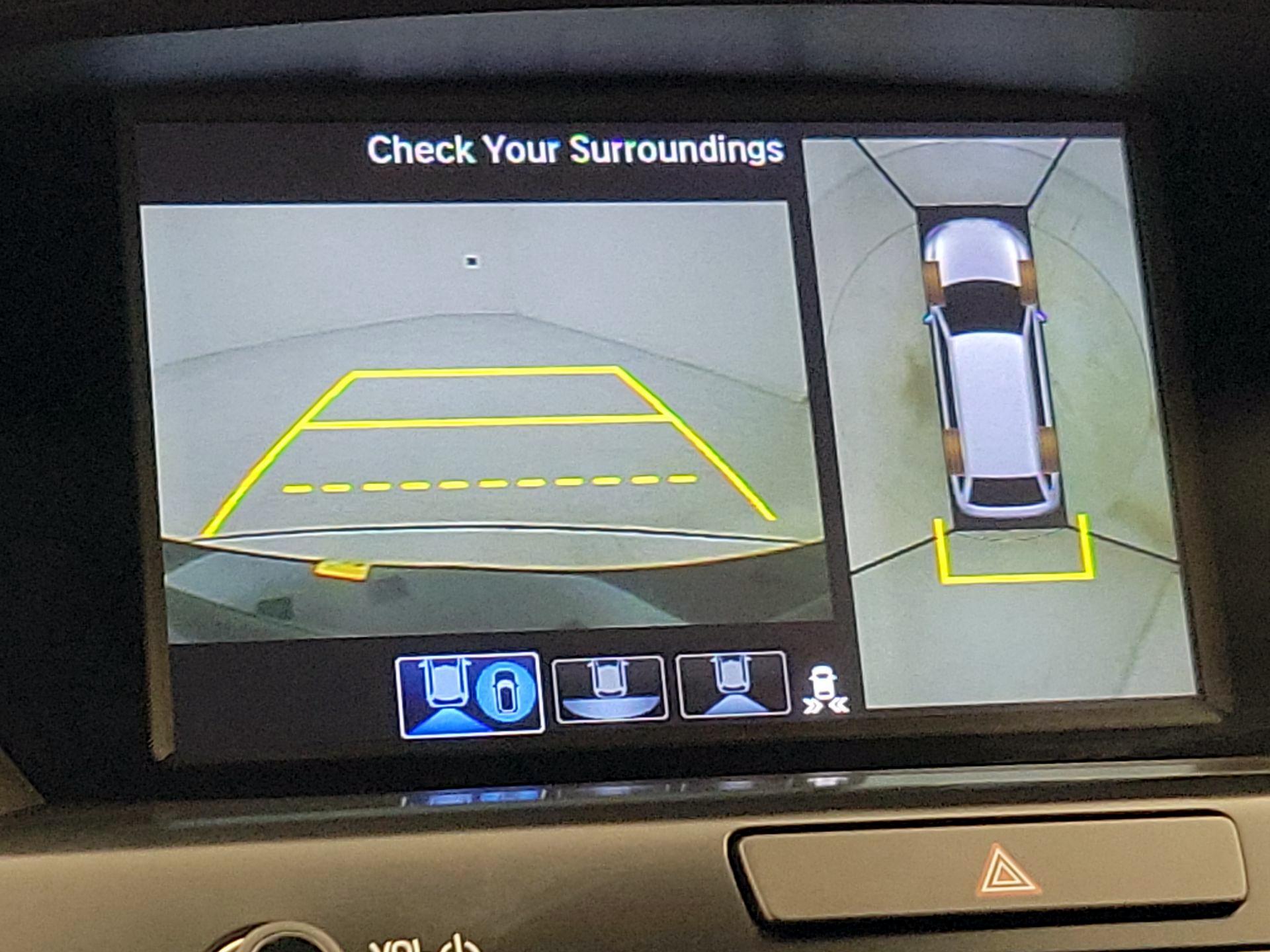 Thumbnail: 2020 Acura MDX - 15