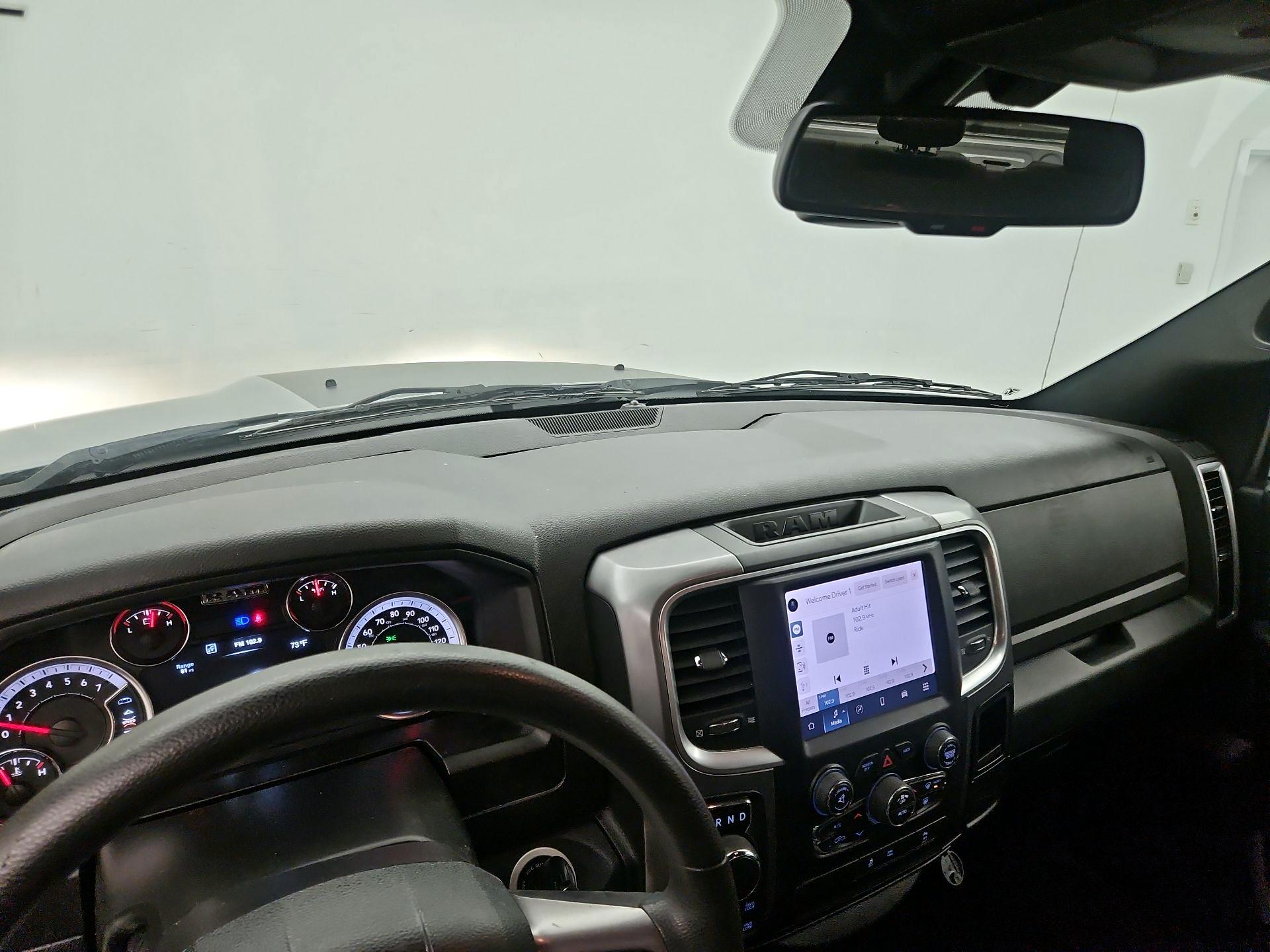 Thumbnail: 2022 RAM 1500 Classic - 9