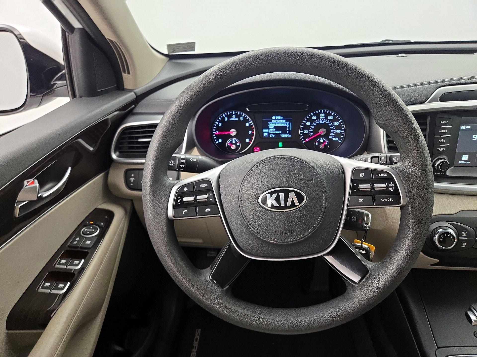 Thumbnail: 2019 Kia Sorento - 10