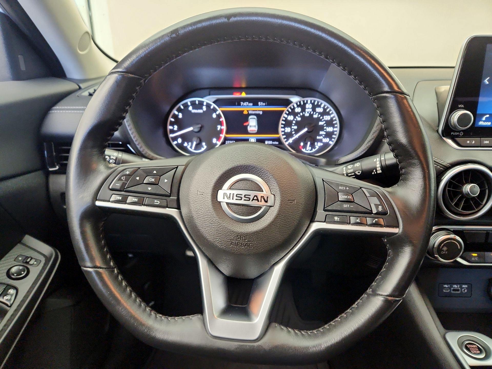 Thumbnail: 2022 Nissan Sentra - 10