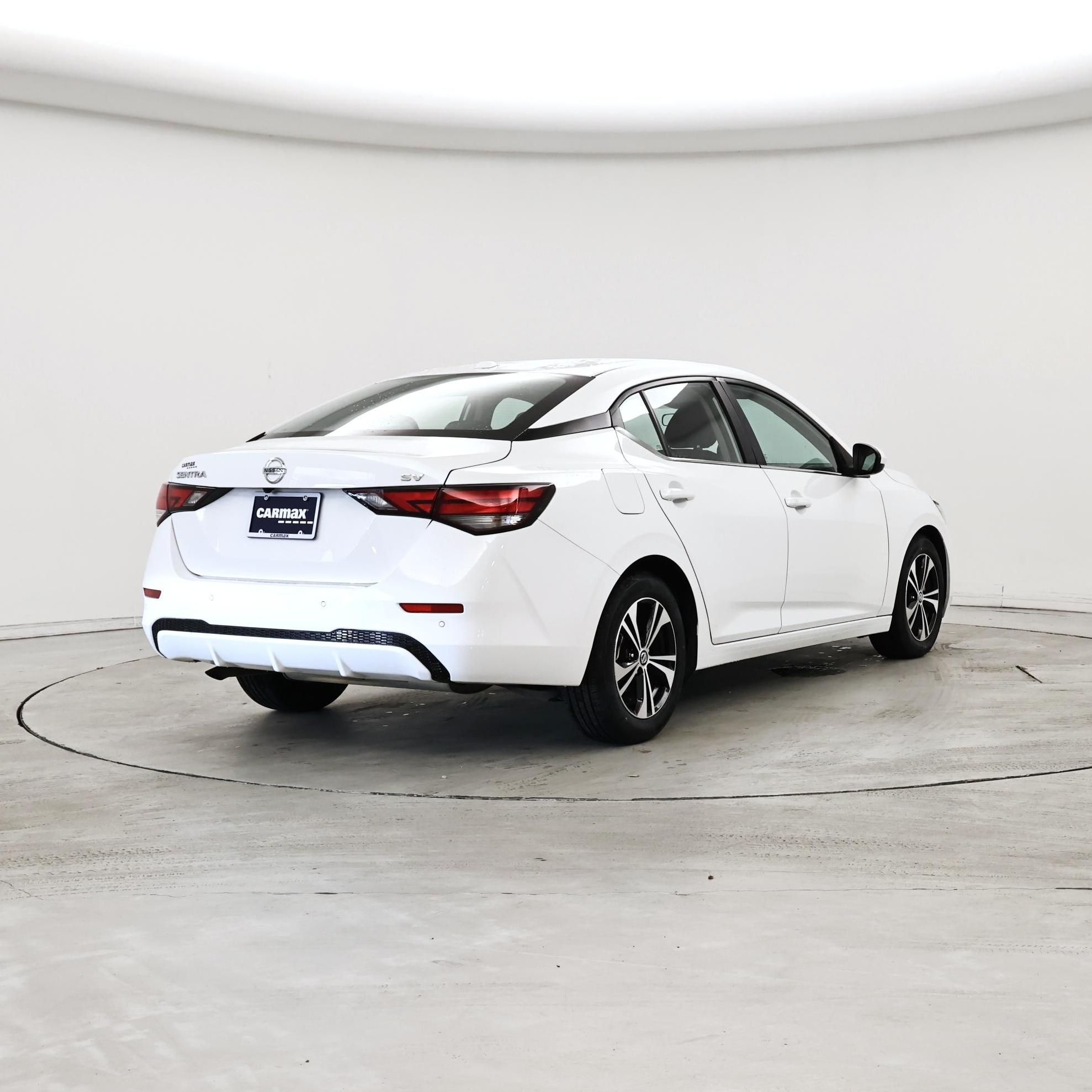 Thumbnail: 2022 Nissan Sentra - 8