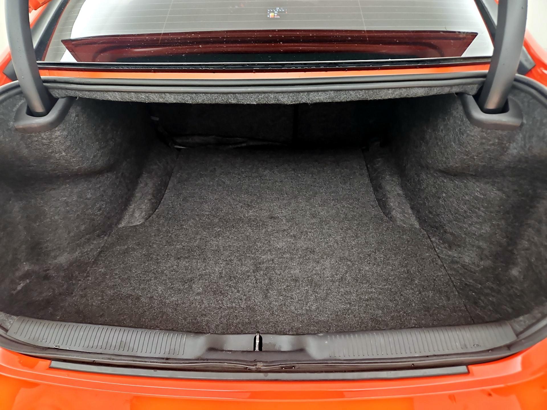 Thumbnail: 2020 Dodge Charger - 20