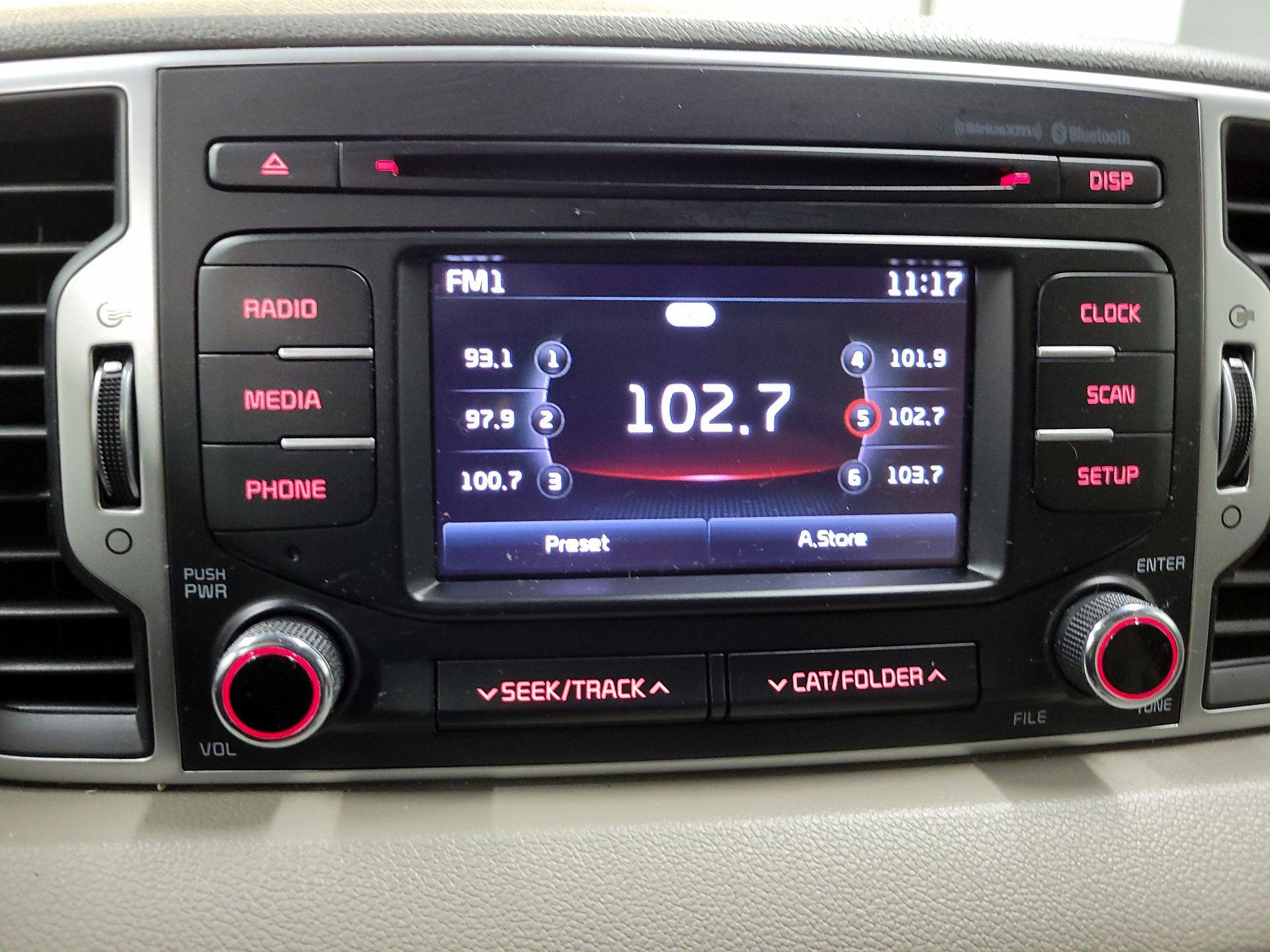 Thumbnail: 2017 Kia Sportage - 15