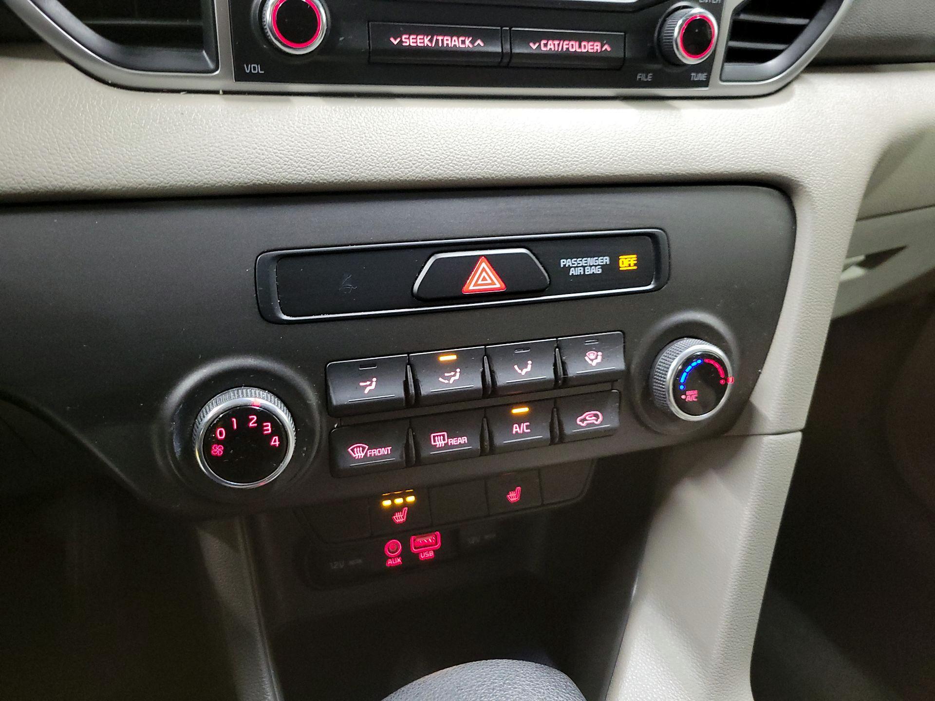 Thumbnail: 2017 Kia Sportage - 16