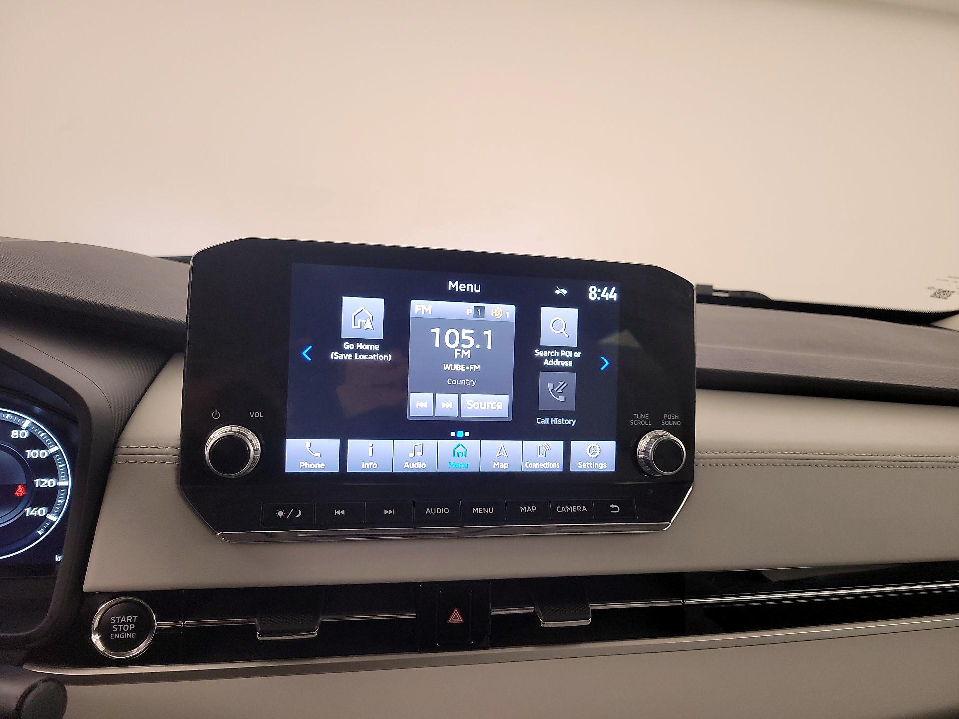 Thumbnail: 2022 Mitsubishi Outlander - 16