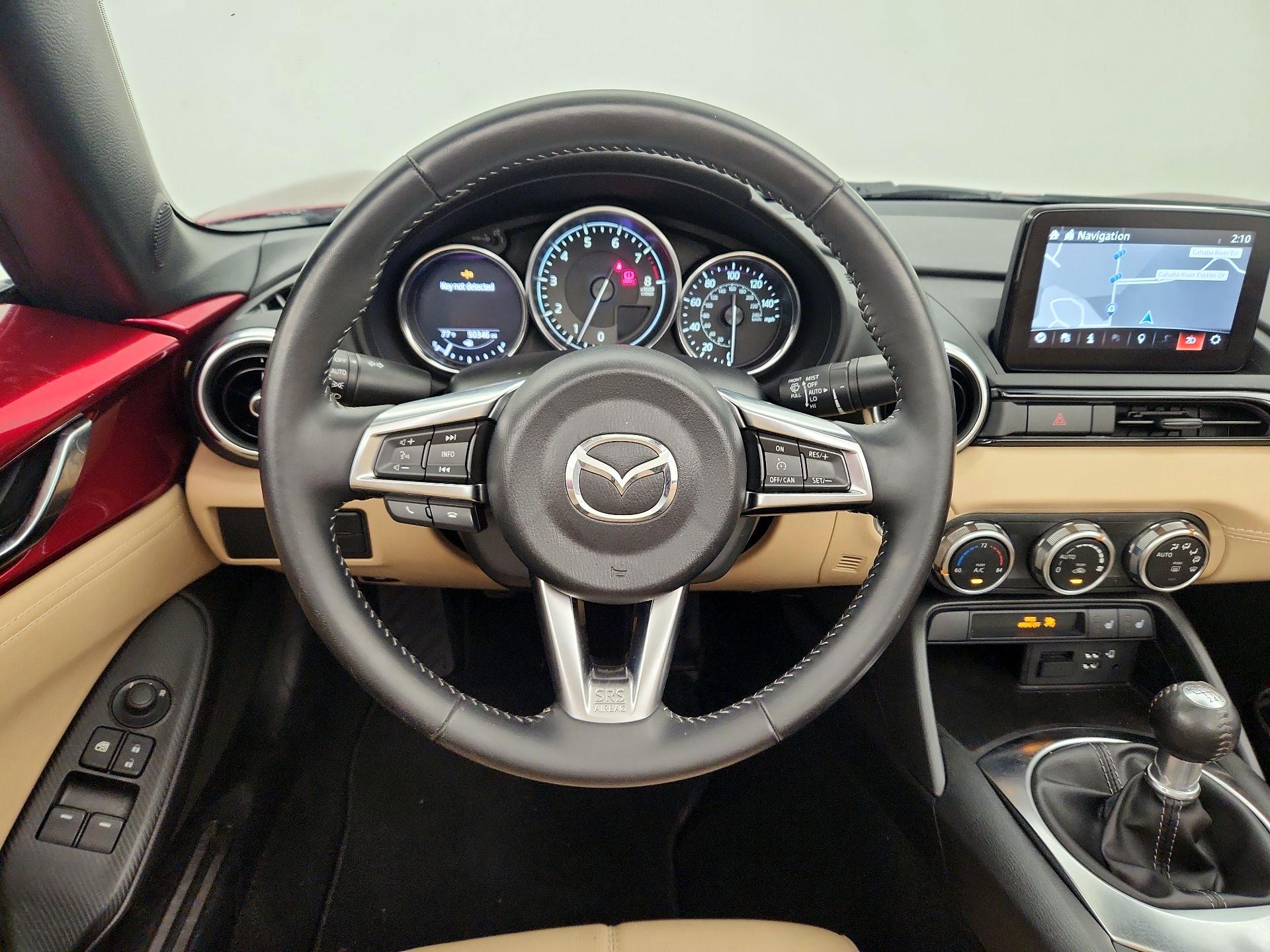 Thumbnail: 2020 Mazda MX-5 Miata - 10