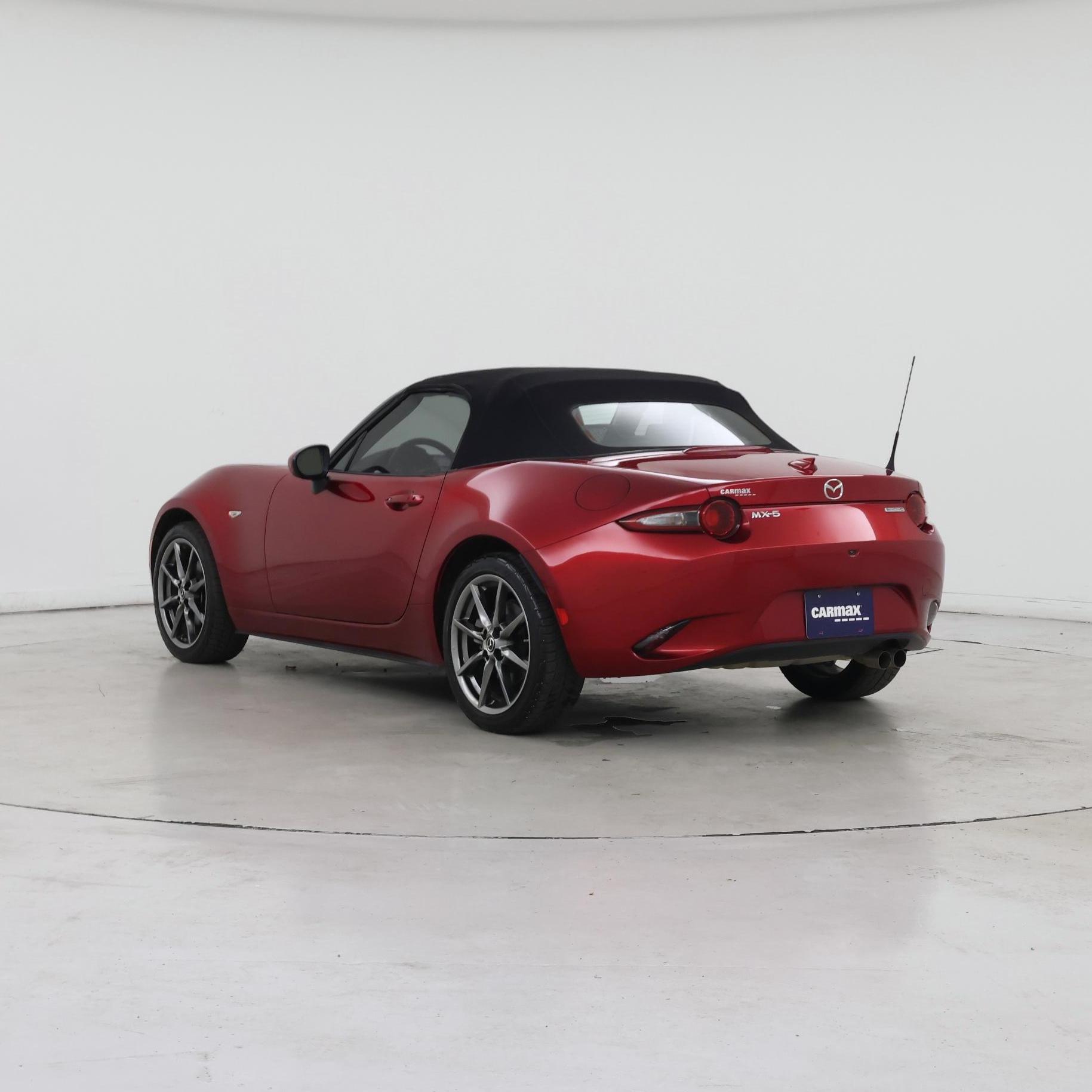 Thumbnail: 2020 Mazda MX-5 Miata - 2