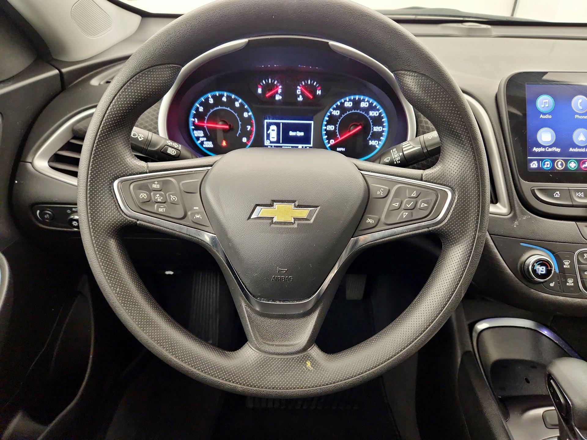 Thumbnail: 2023 Chevrolet Malibu - 10