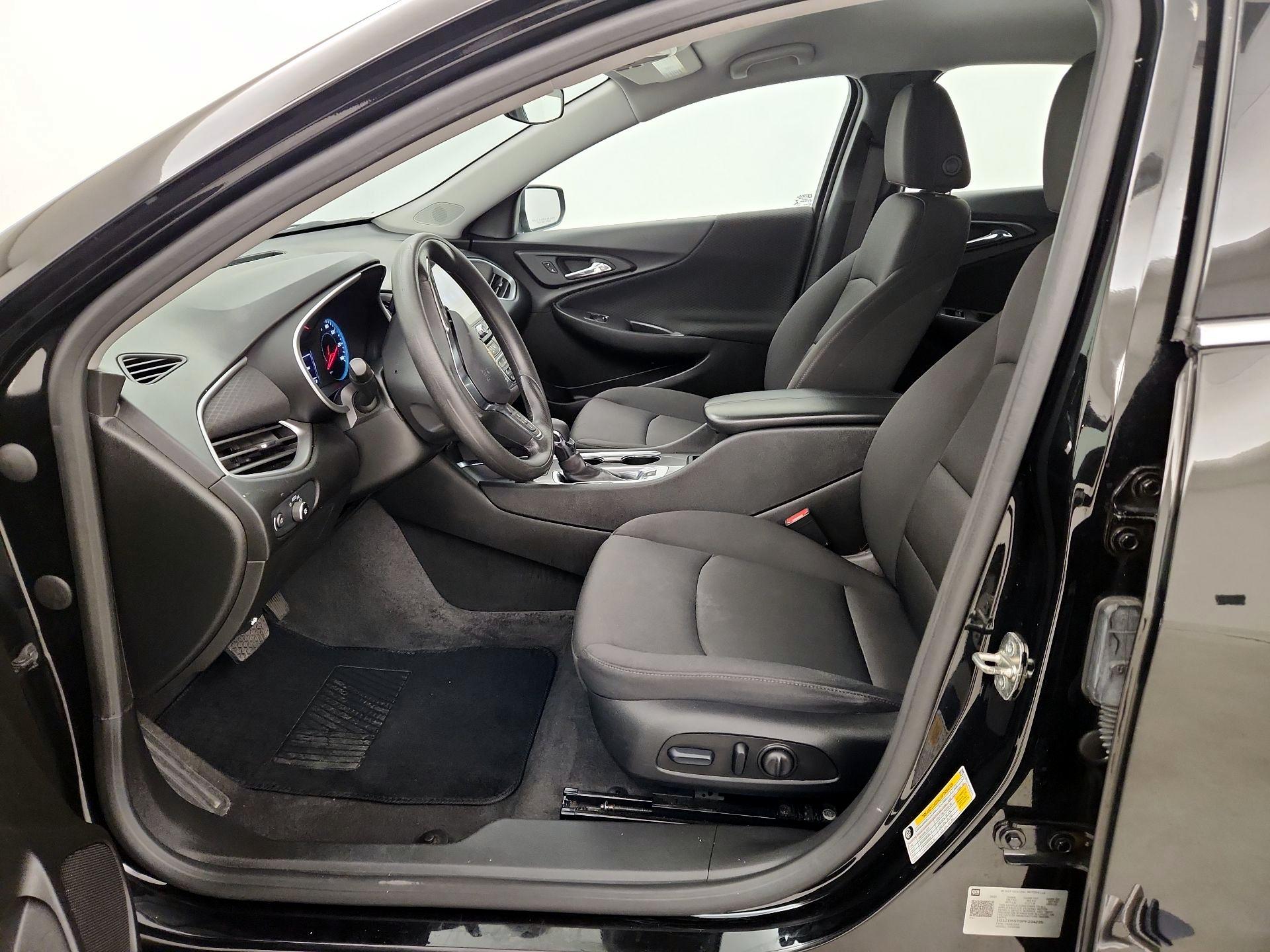 Thumbnail: 2023 Chevrolet Malibu - 11