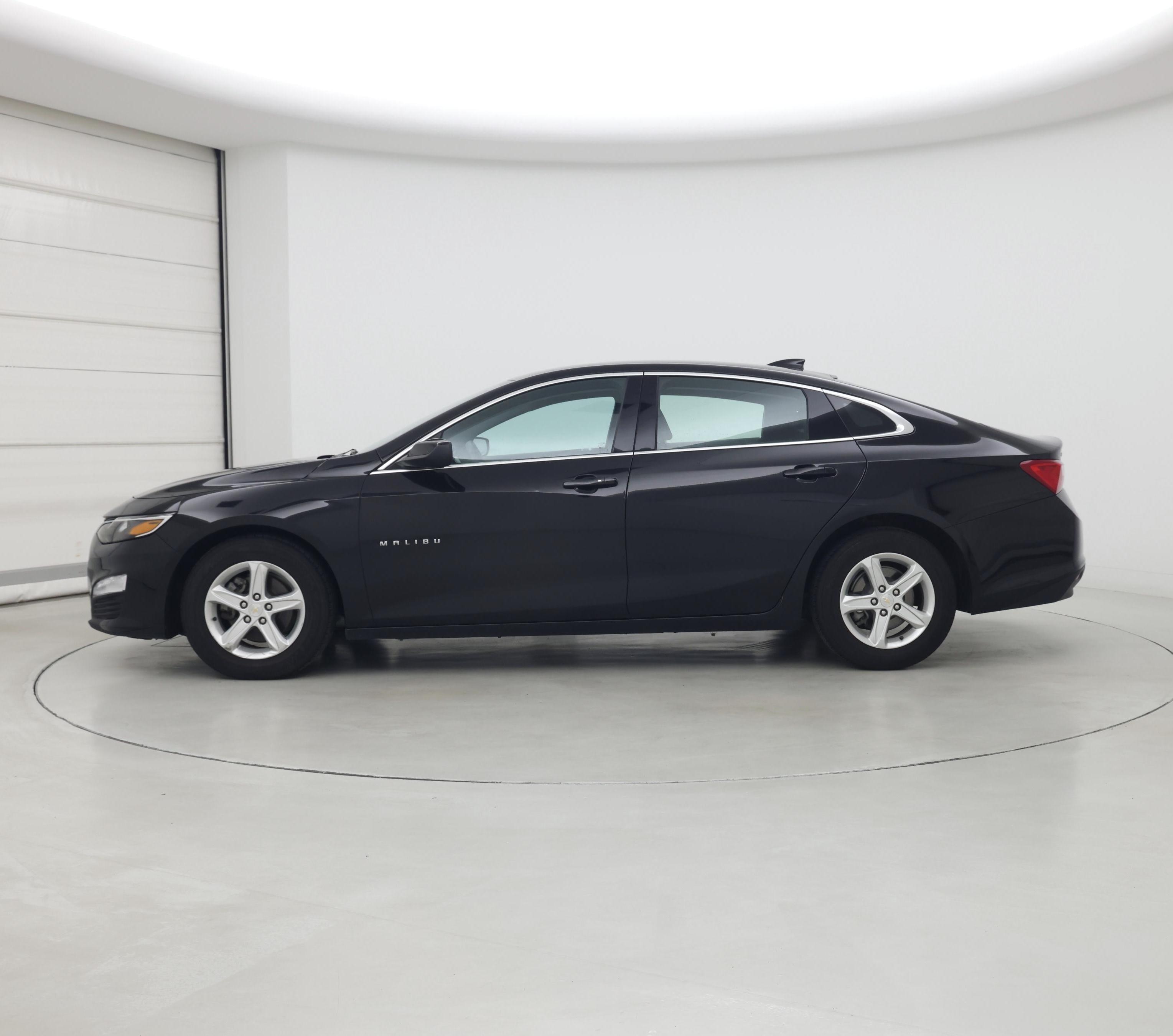 Thumbnail: 2023 Chevrolet Malibu - 3