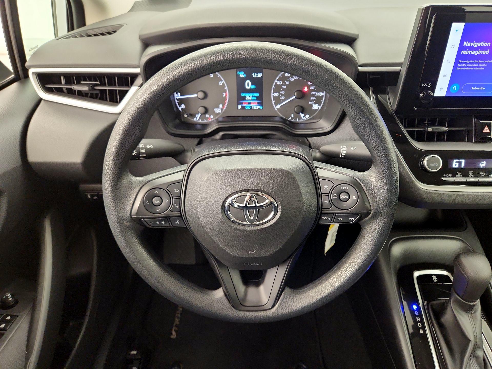 Thumbnail: 2023 Toyota Corolla - 10