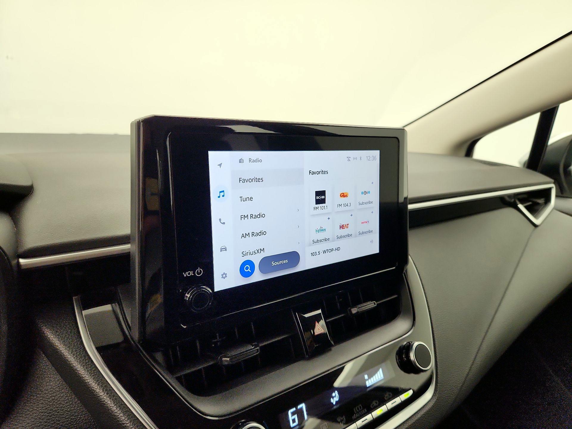 Thumbnail: 2023 Toyota Corolla - 15