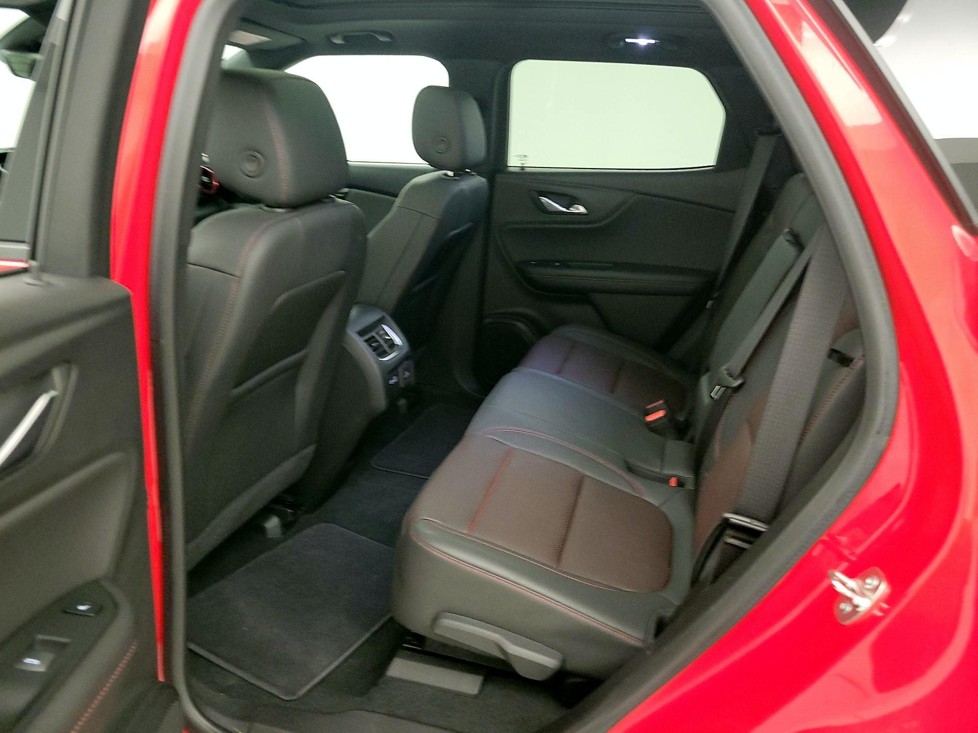 Thumbnail: 2024 Chevrolet Blazer - 20