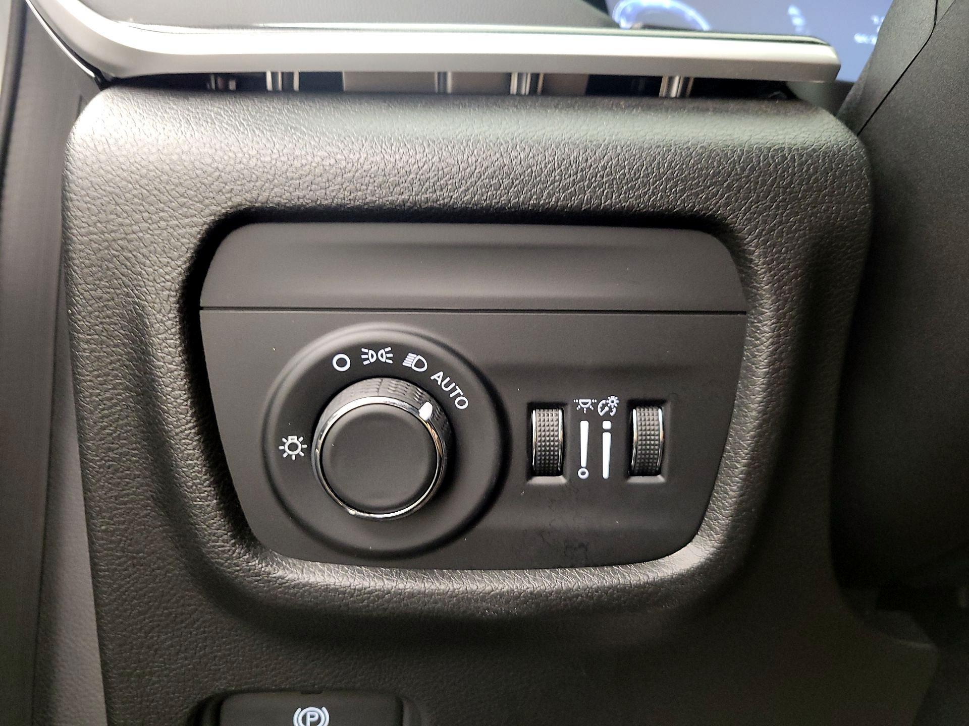 Thumbnail: 2021 Jeep Grand Cherokee L - 13