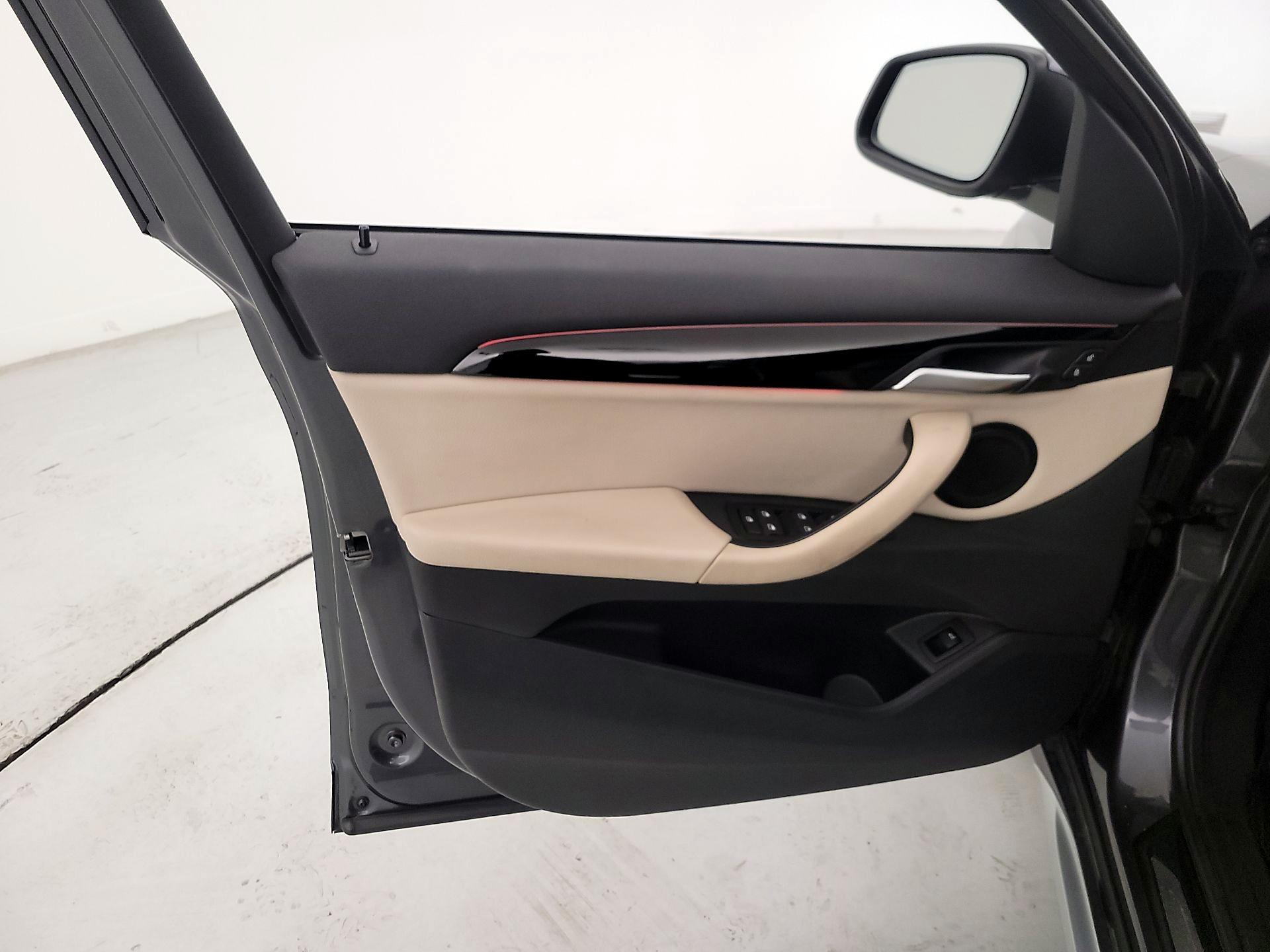 Thumbnail: 2021 BMW X1 - 12