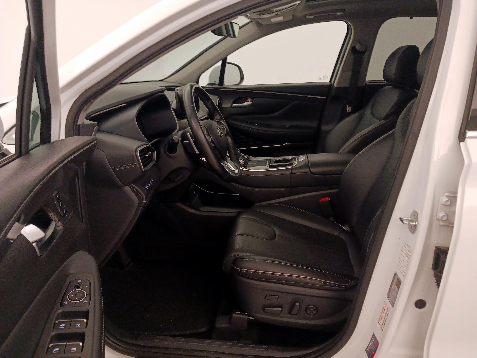 Thumbnail: 2023 Hyundai Santa Fe - 11