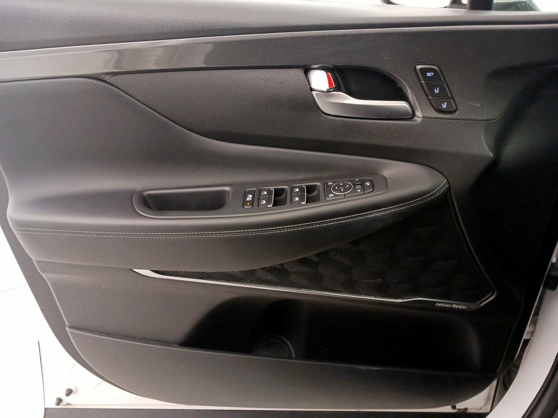 Thumbnail: 2023 Hyundai Santa Fe - 12