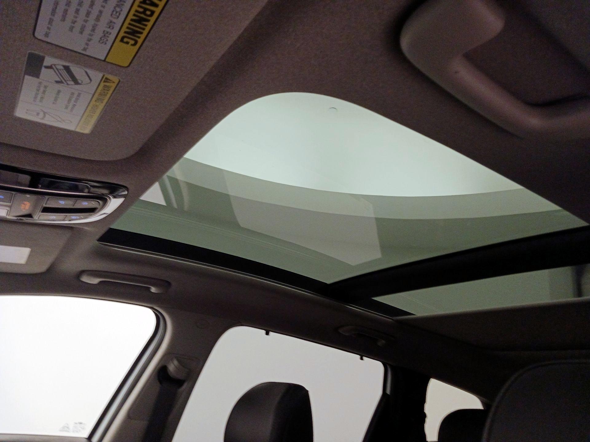 Thumbnail: 2023 Hyundai Santa Fe - 20