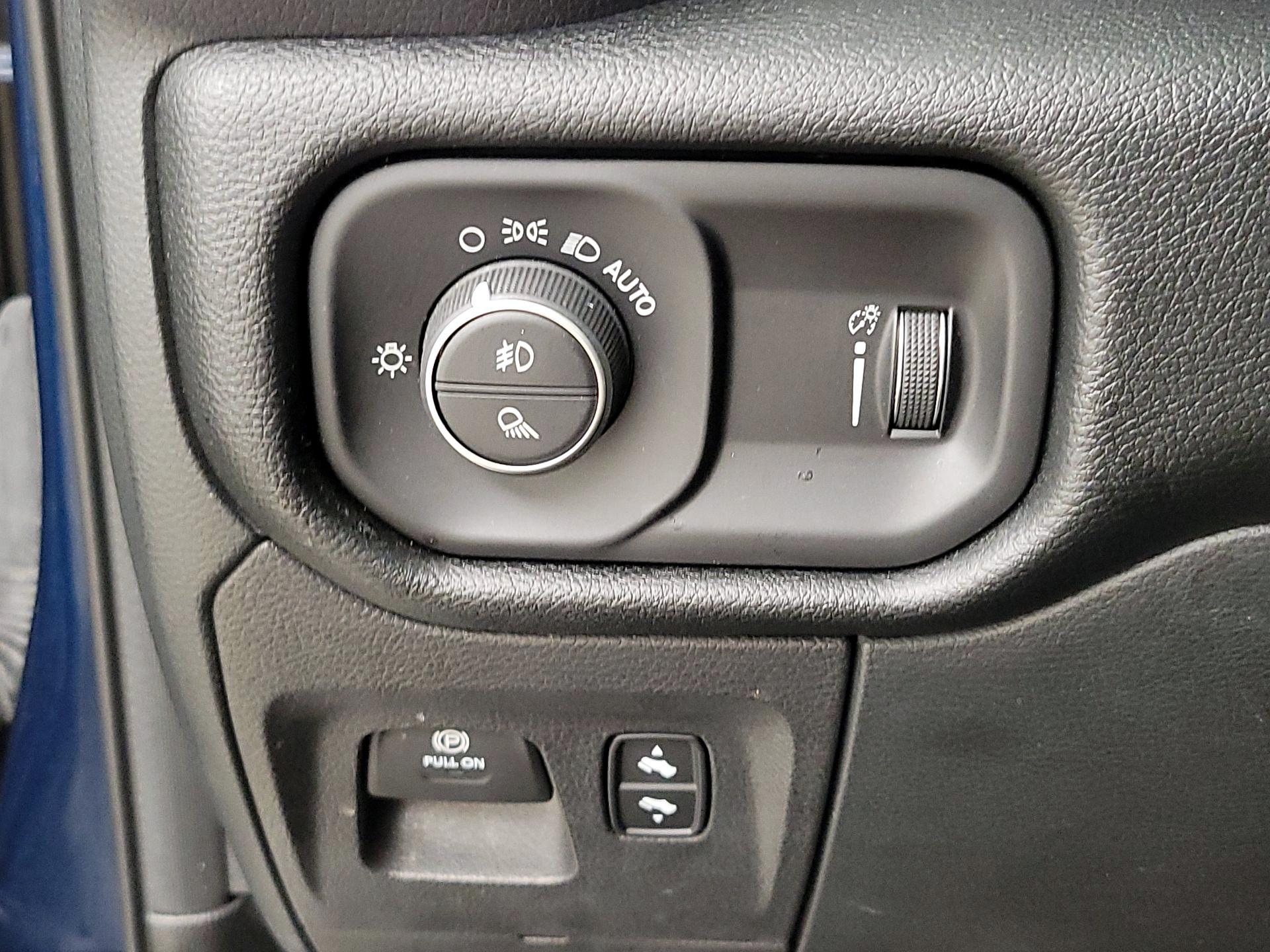 Thumbnail: 2022 RAM 1500 - 13