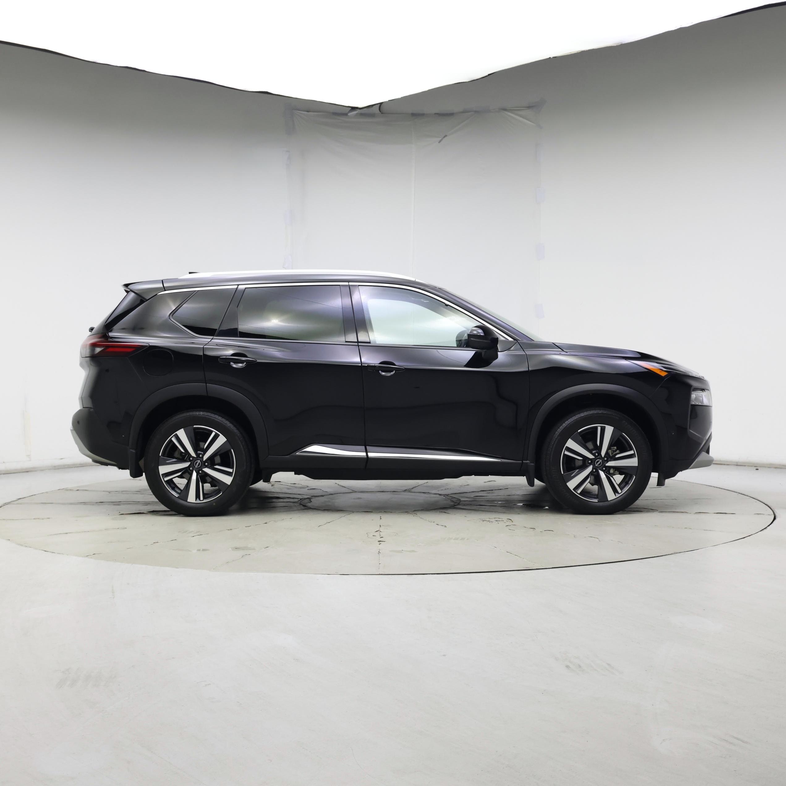 Thumbnail: 2023 Nissan Rogue - 7