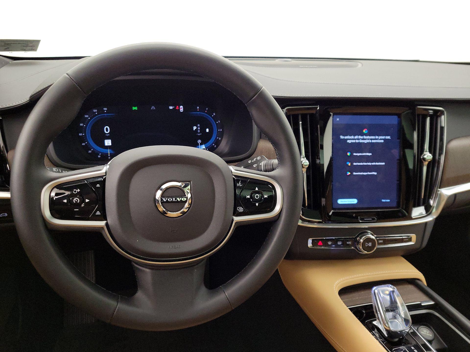 Thumbnail: 2025 Volvo S90 - 10