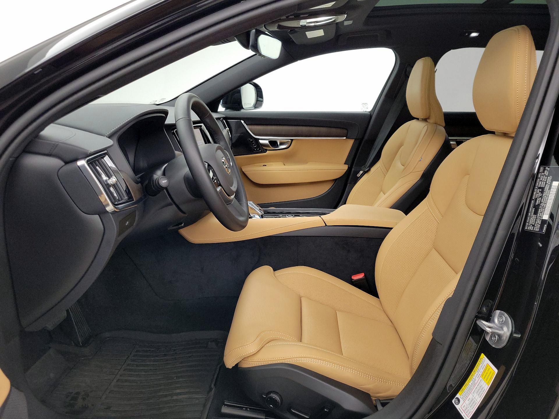 Thumbnail: 2025 Volvo S90 - 11