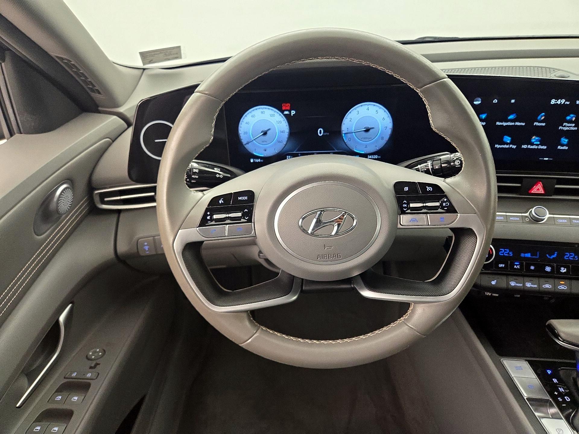 Thumbnail: 2023 Hyundai Elantra - 10