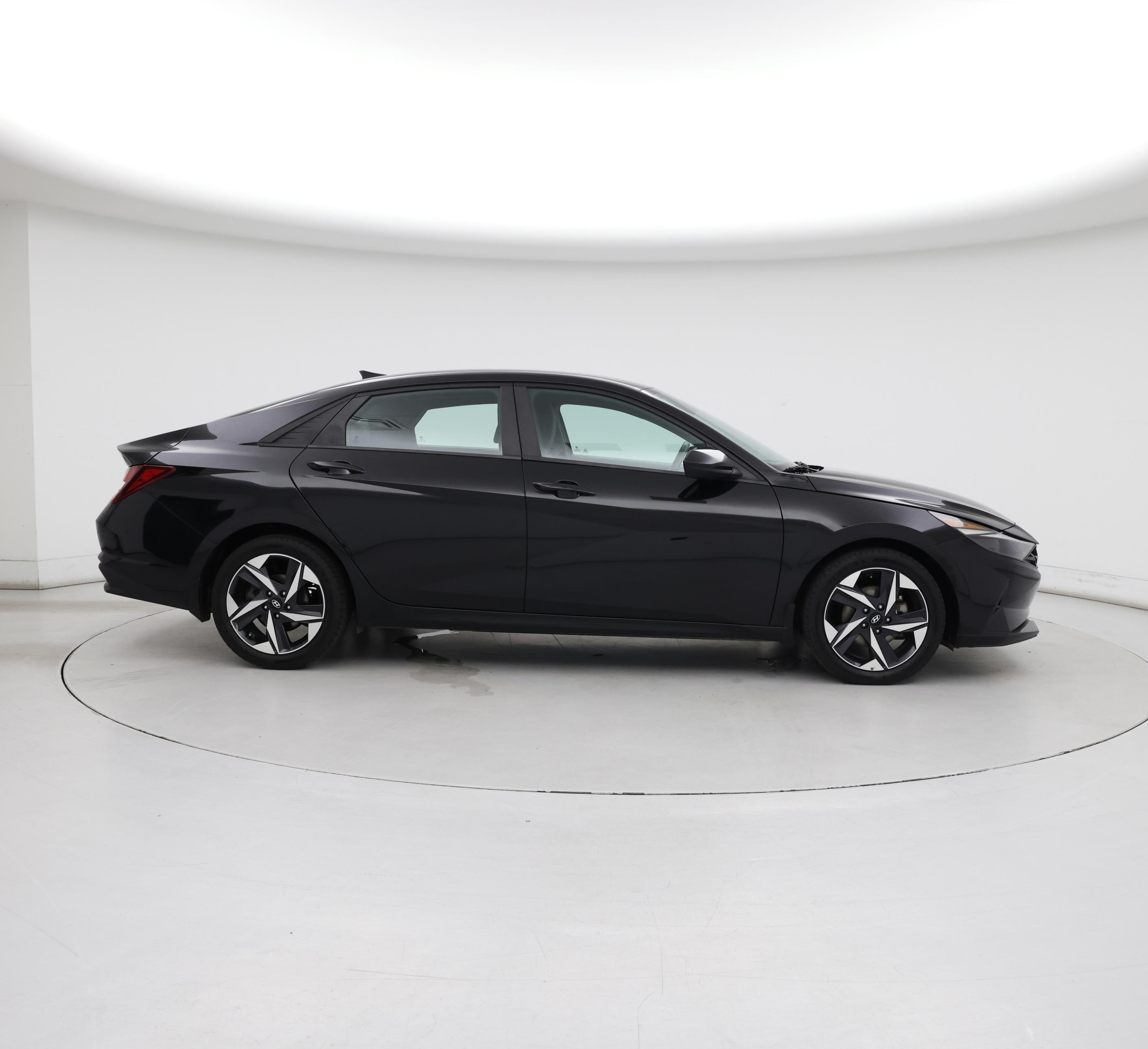 Thumbnail: 2023 Hyundai Elantra - 7