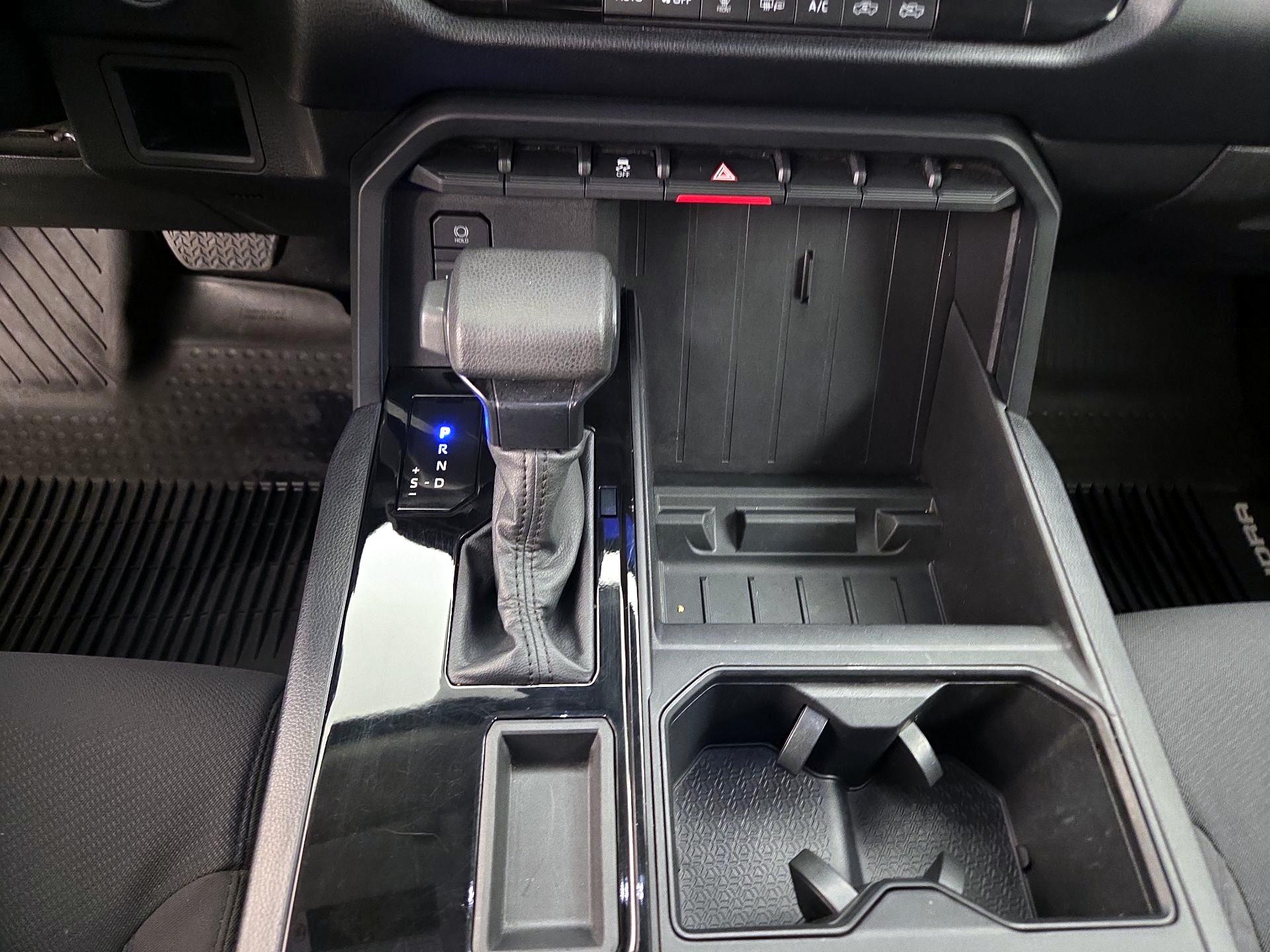 Thumbnail: 2022 Toyota Tundra - 17