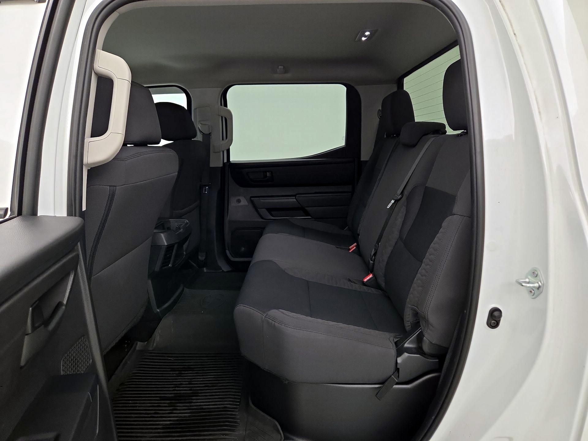 Thumbnail: 2022 Toyota Tundra - 19