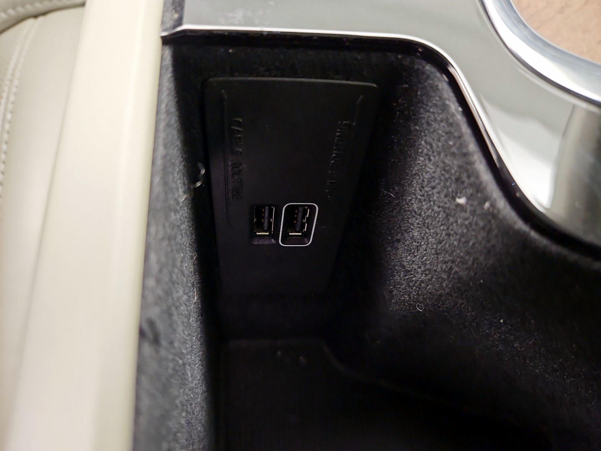 Thumbnail: 2019 Volvo XC90 - 19