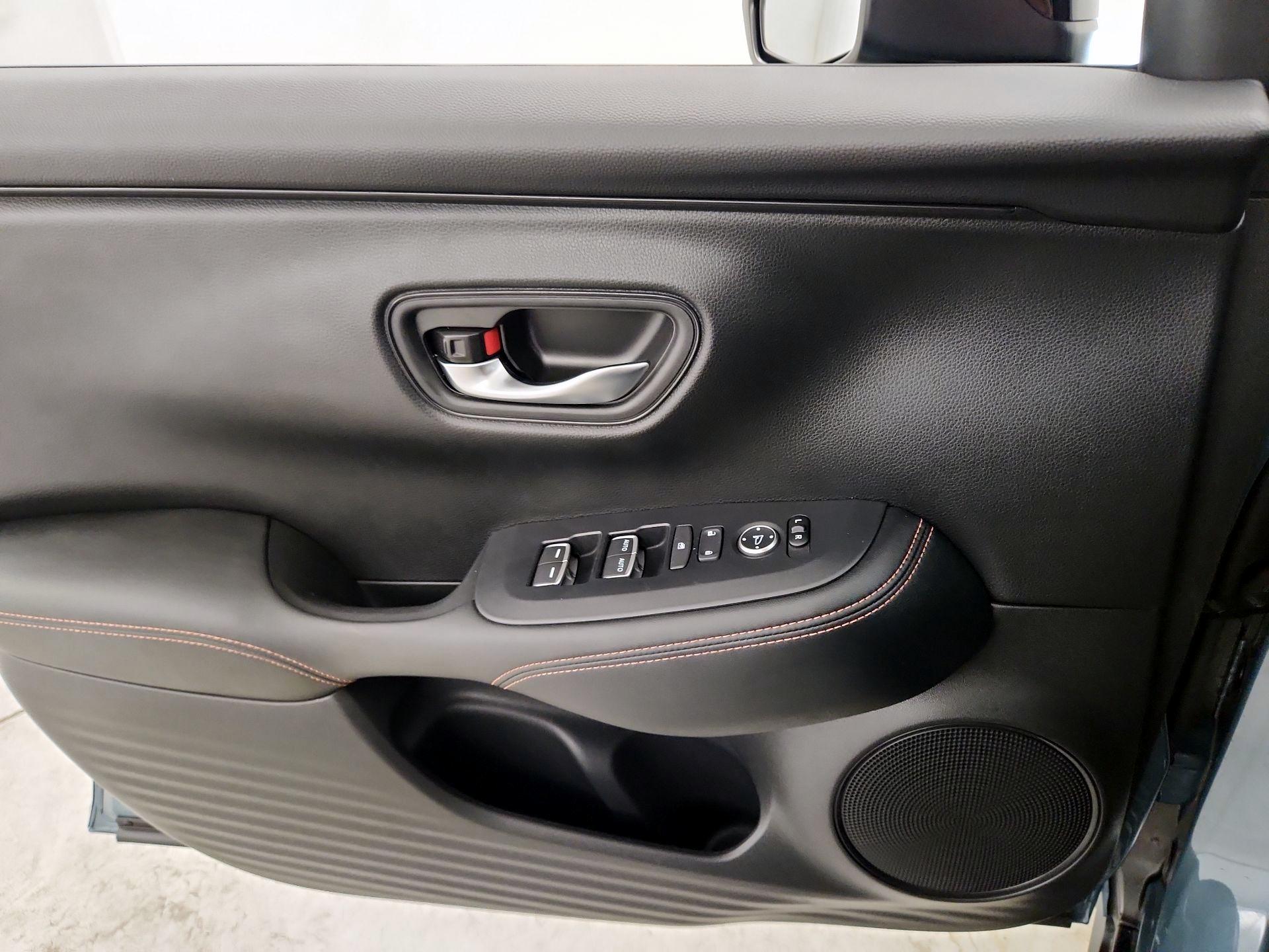 Thumbnail: 2024 Honda HR-V - 12