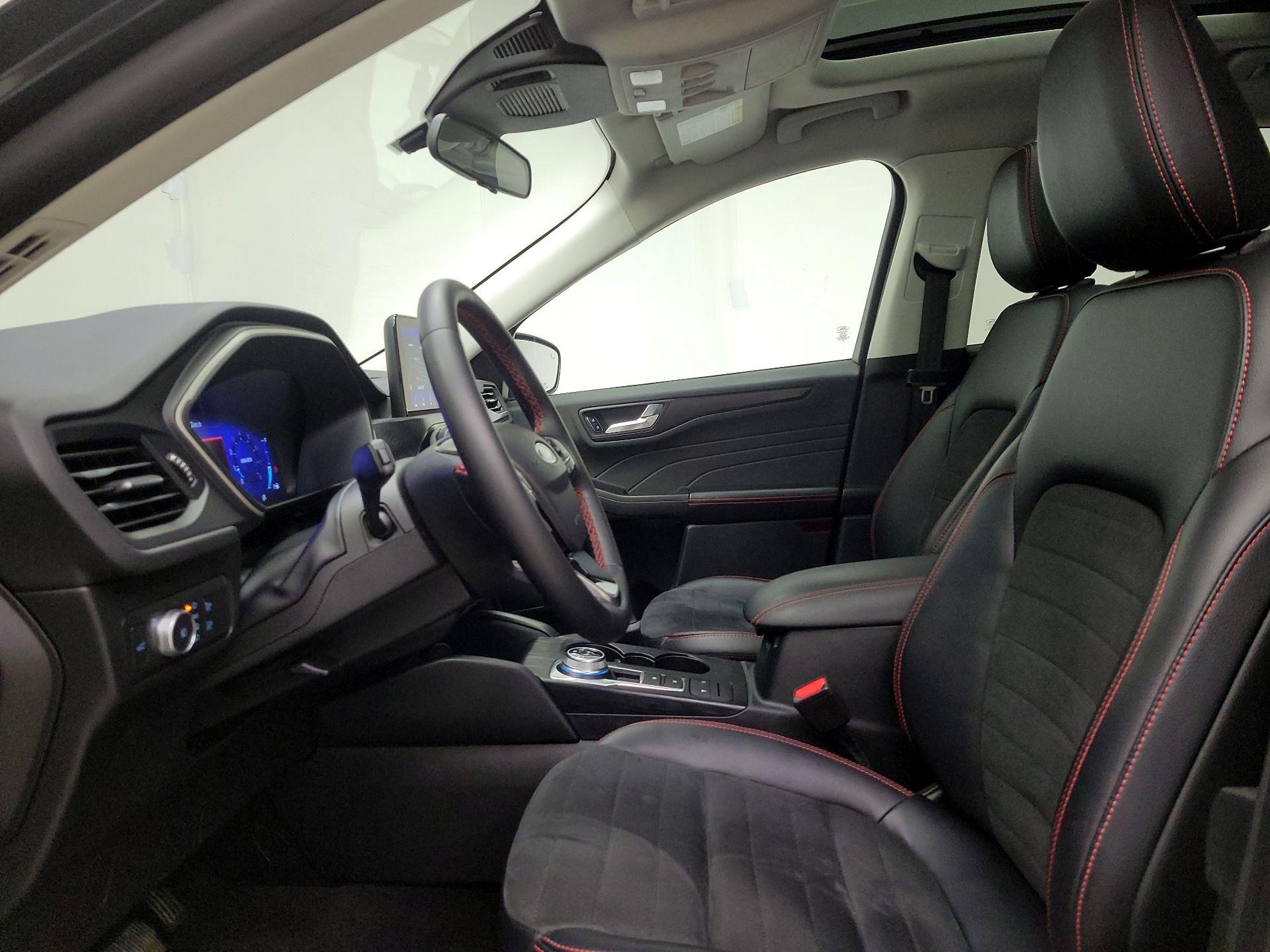 Thumbnail: 2022 Ford Escape - 11