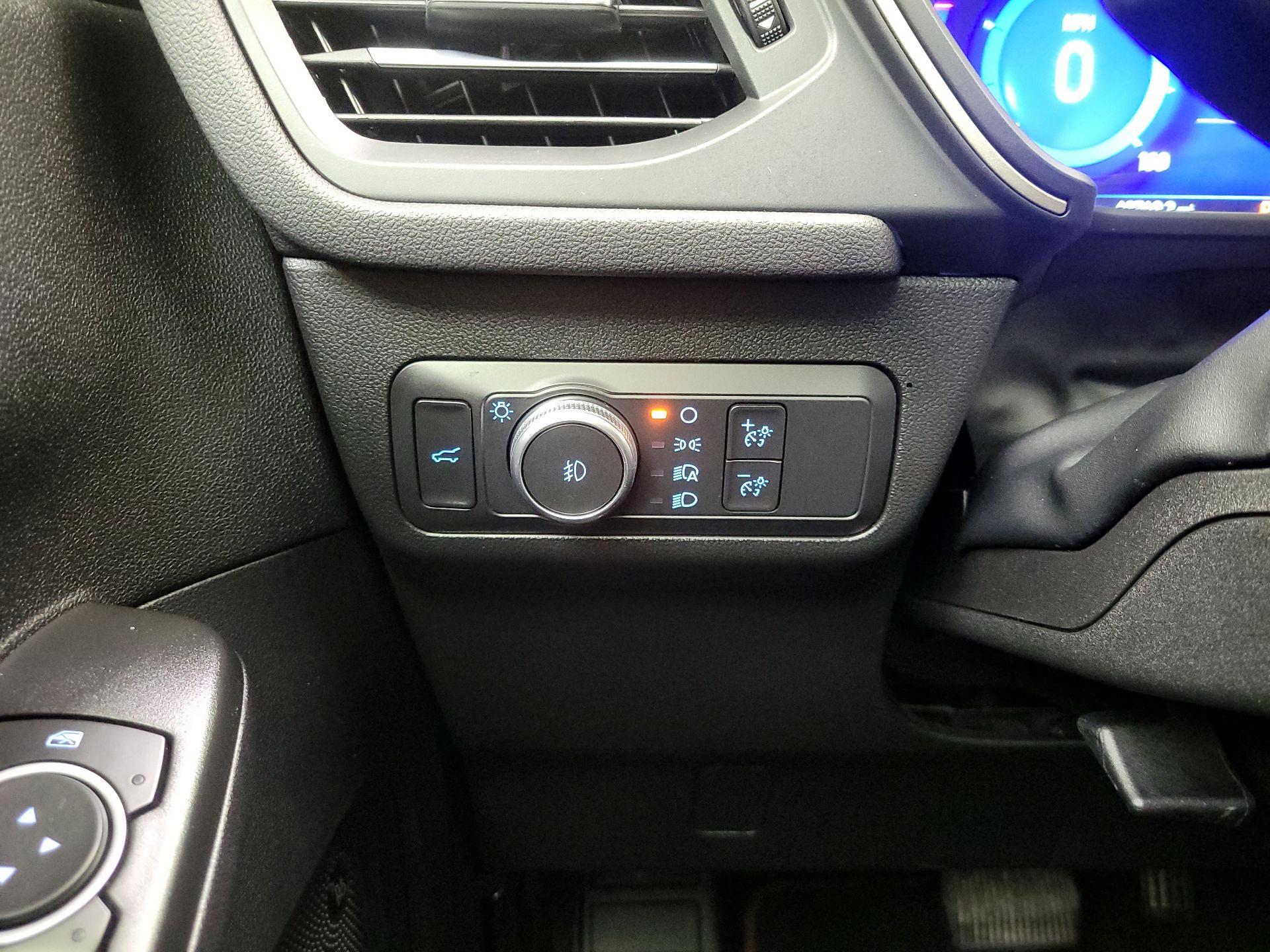 Thumbnail: 2022 Ford Escape - 13