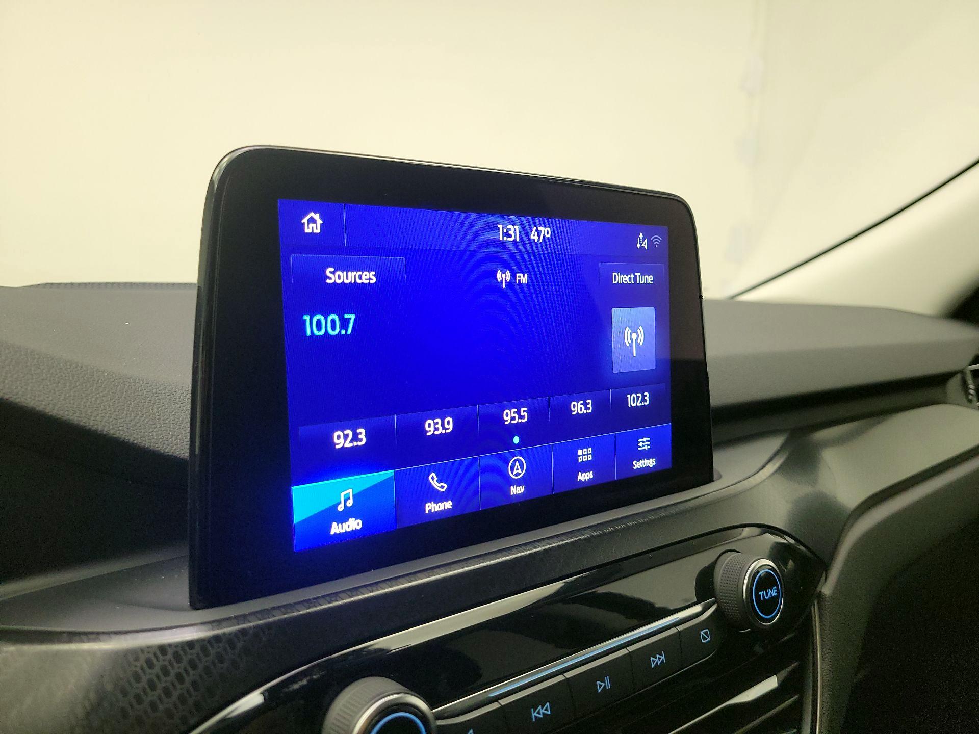 Thumbnail: 2022 Ford Escape - 16