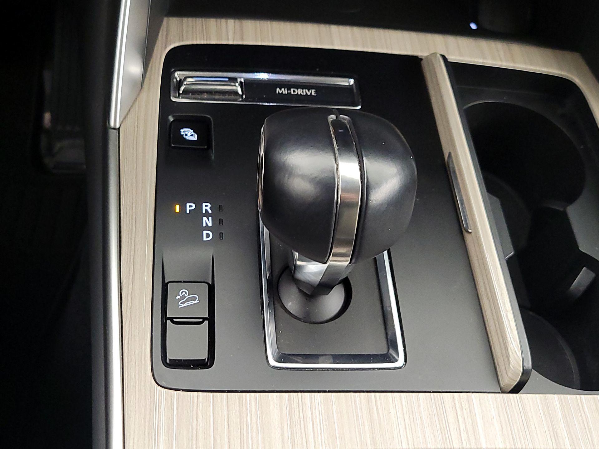 Thumbnail: 2024 Mazda CX-90 - 18