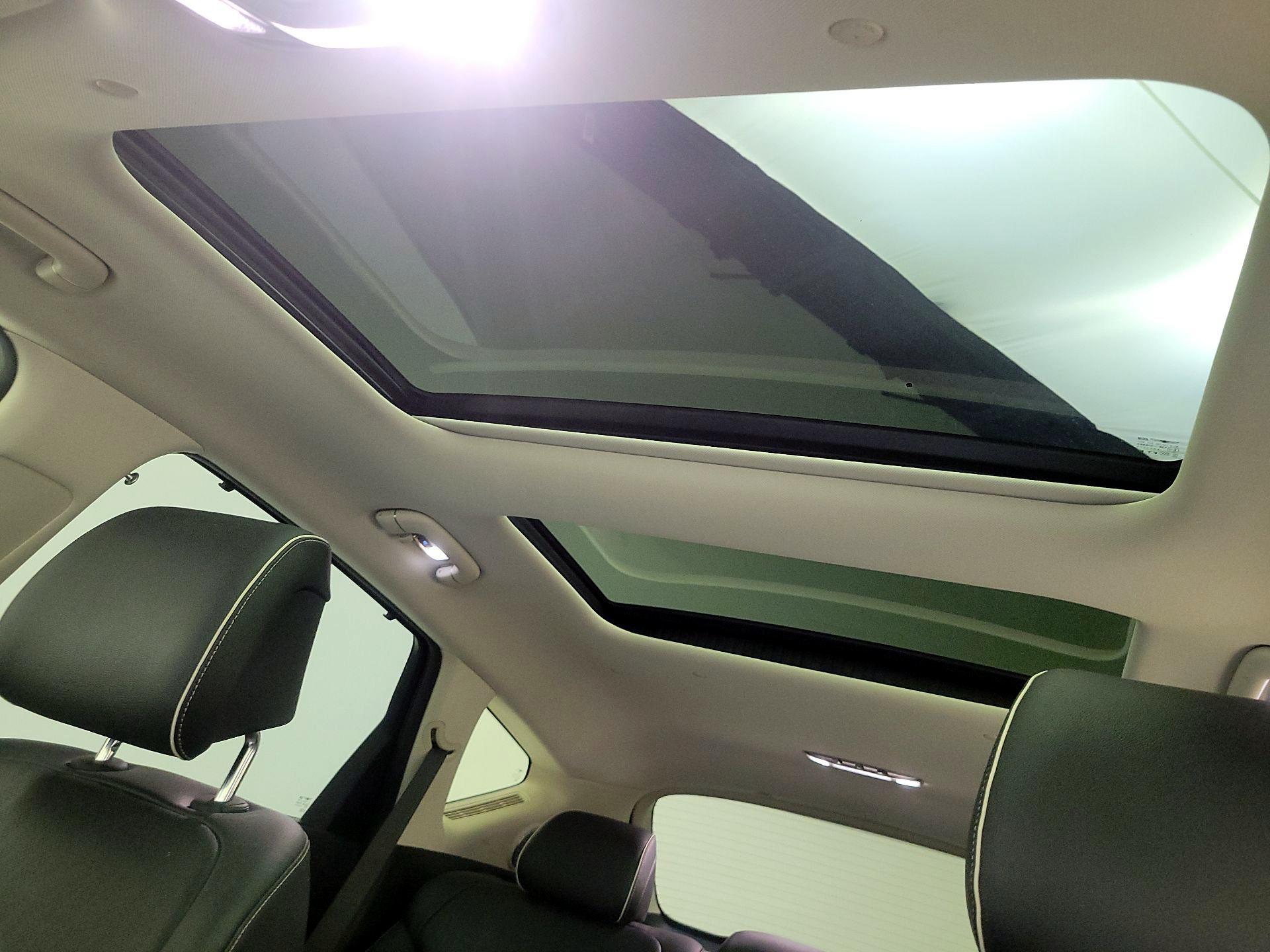 Thumbnail: 2023 Genesis GV80 - 20