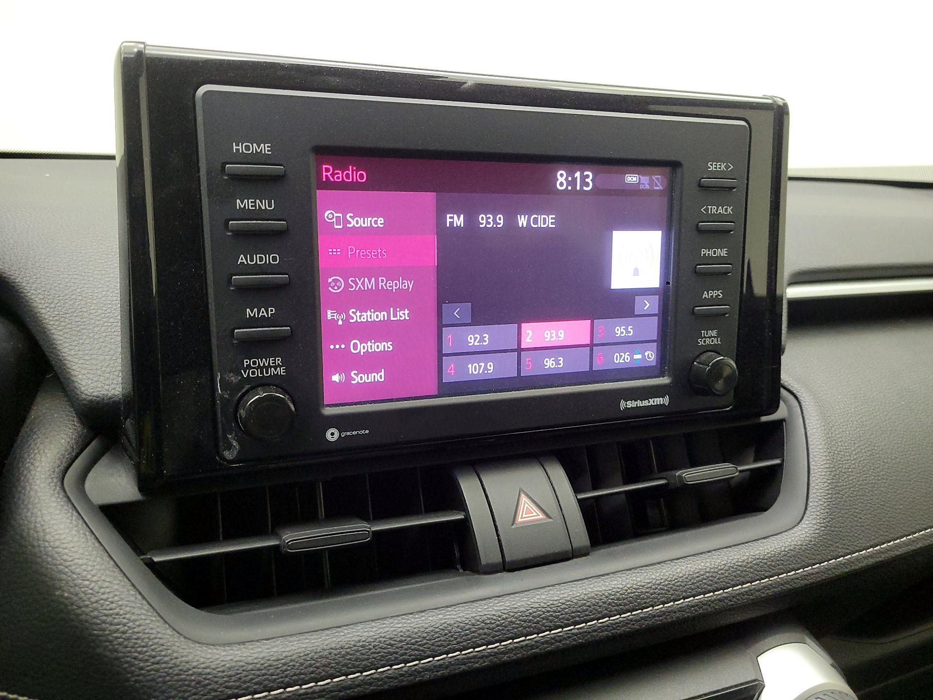 Thumbnail: 2020 Toyota RAV4 - 15