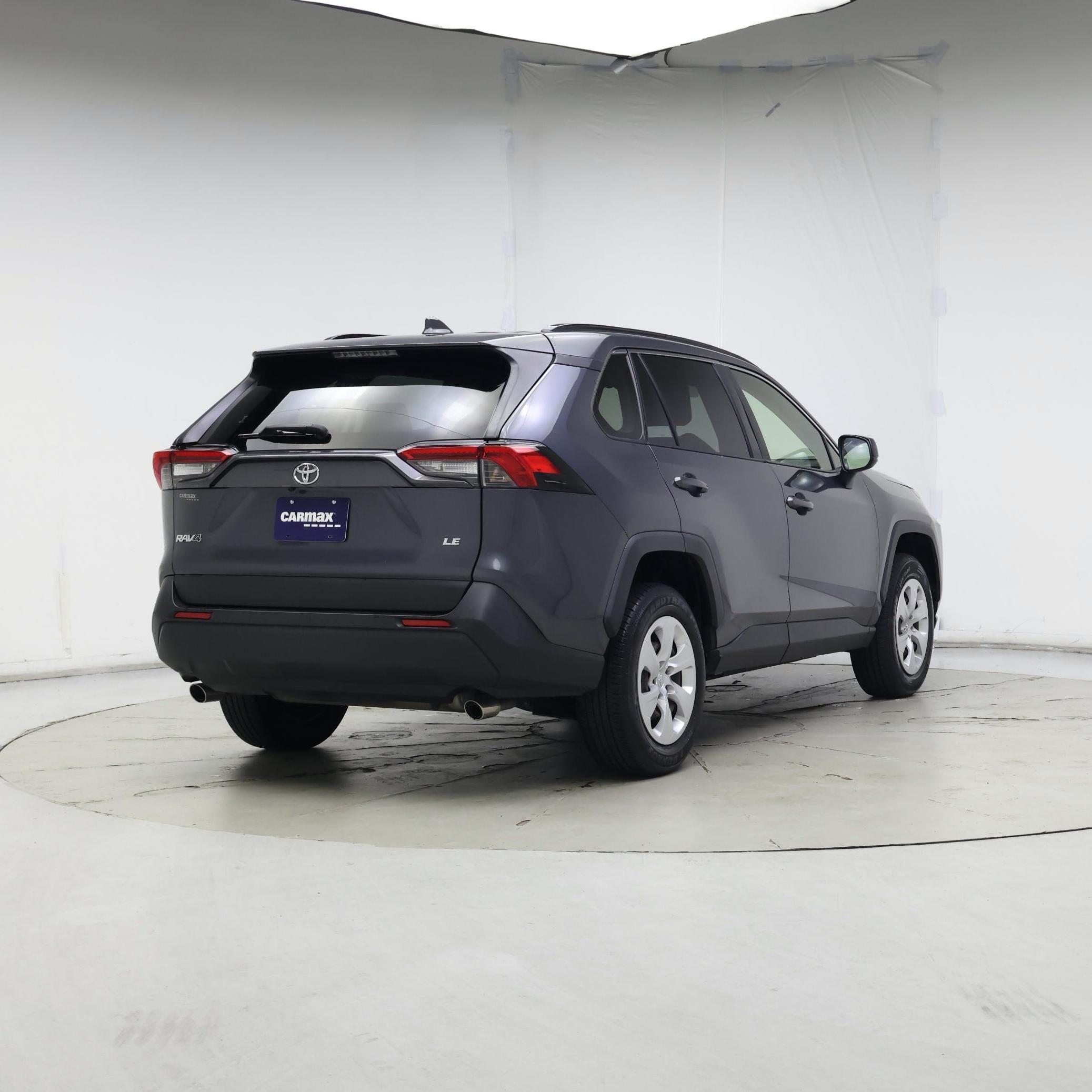 Thumbnail: 2020 Toyota RAV4 - 8