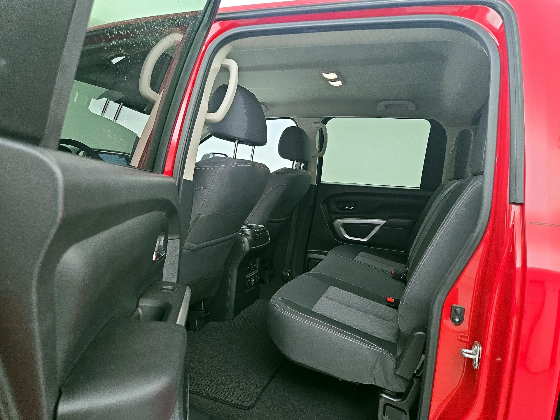 Thumbnail: 2021 Nissan Titan - 20