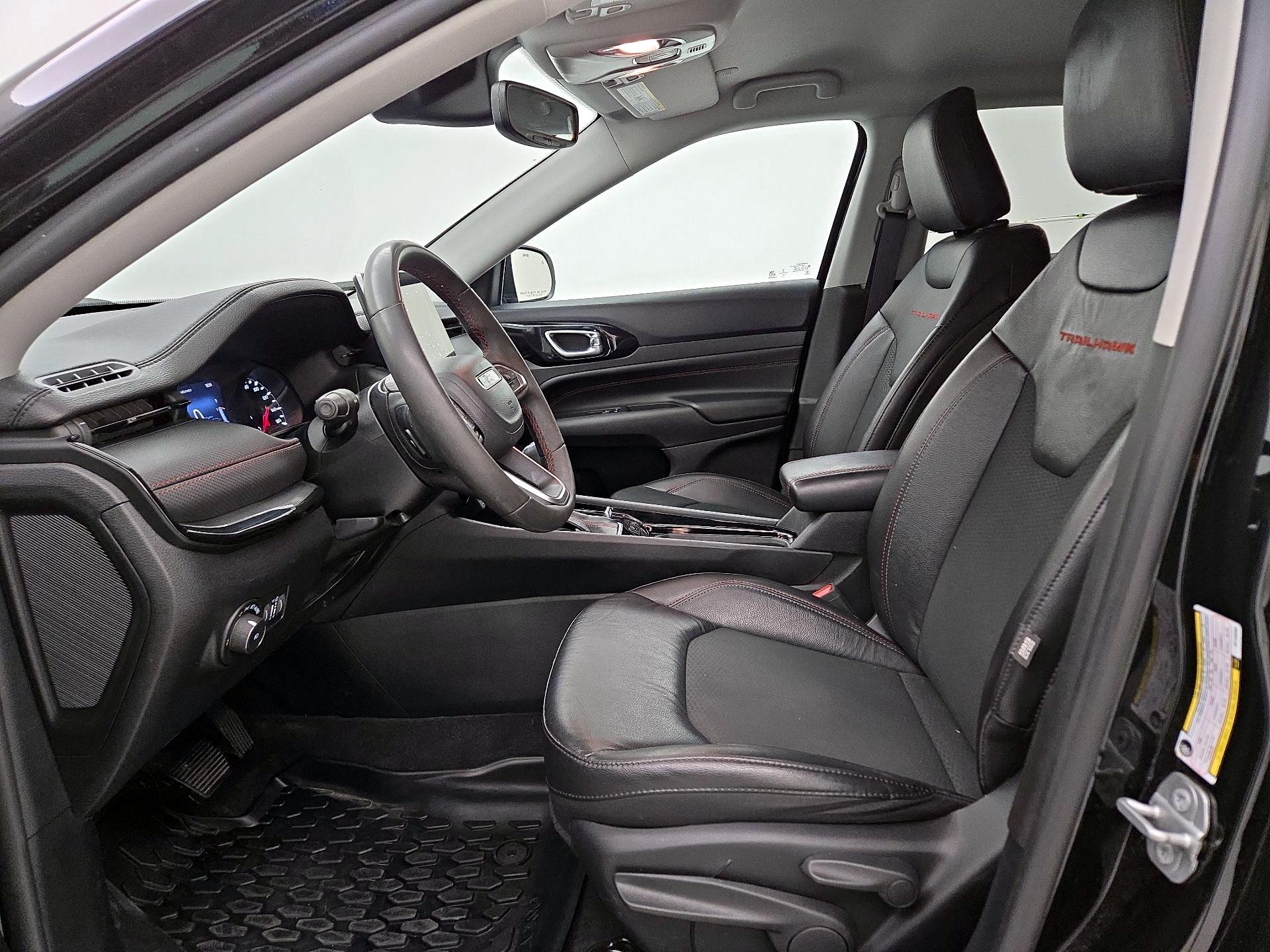 Thumbnail: 2022 Jeep Compass - 11