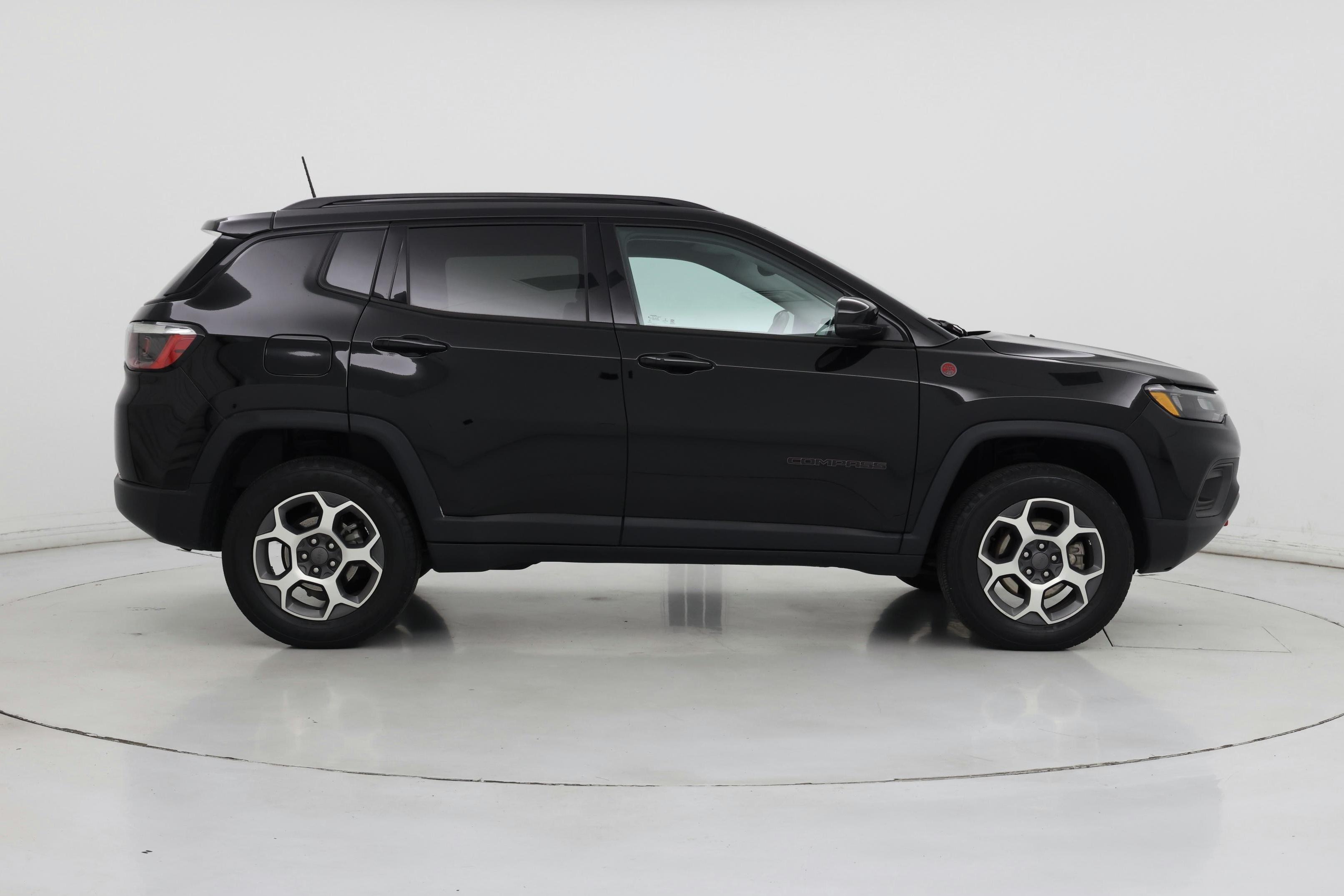 Thumbnail: 2022 Jeep Compass - 7
