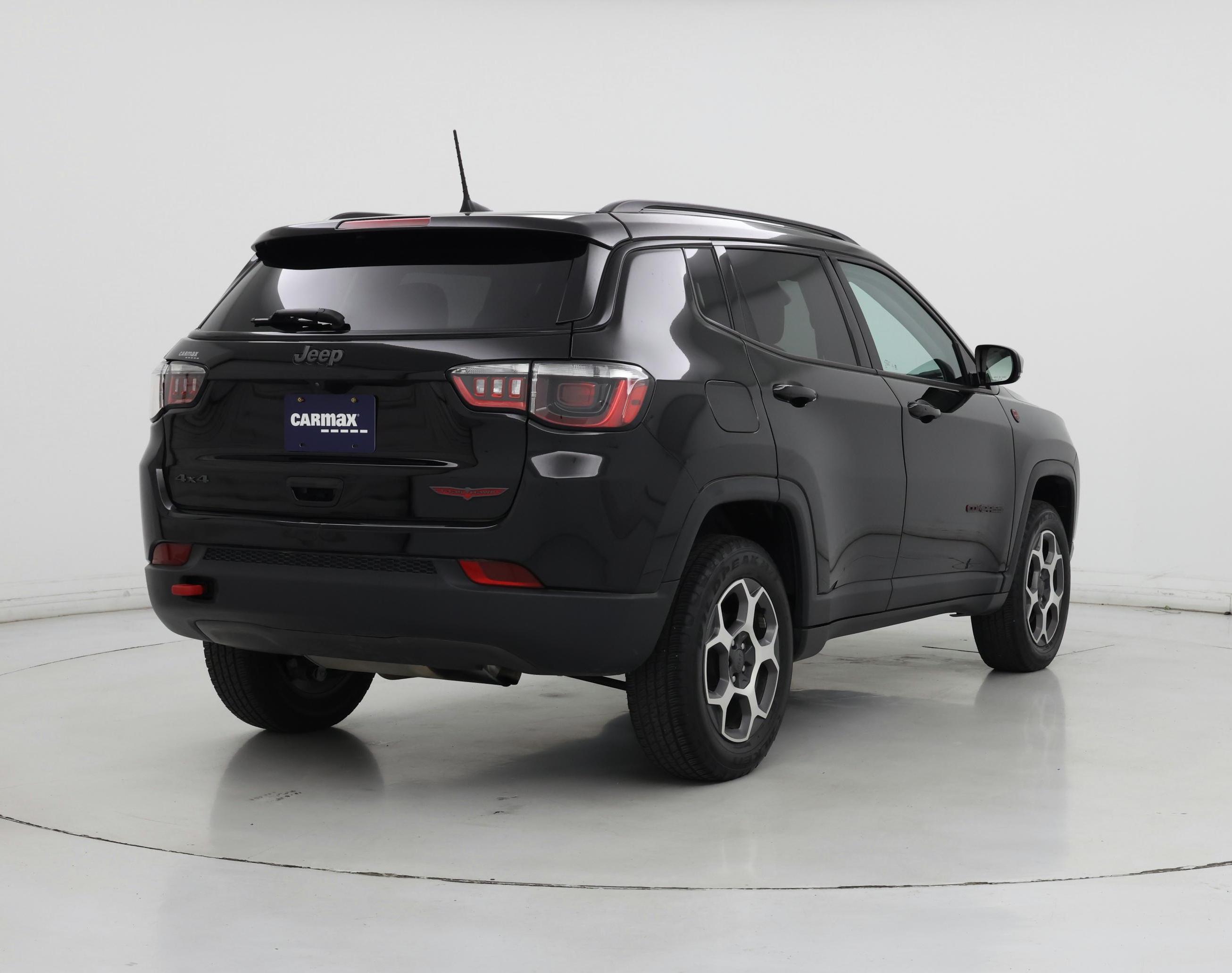 Thumbnail: 2022 Jeep Compass - 8