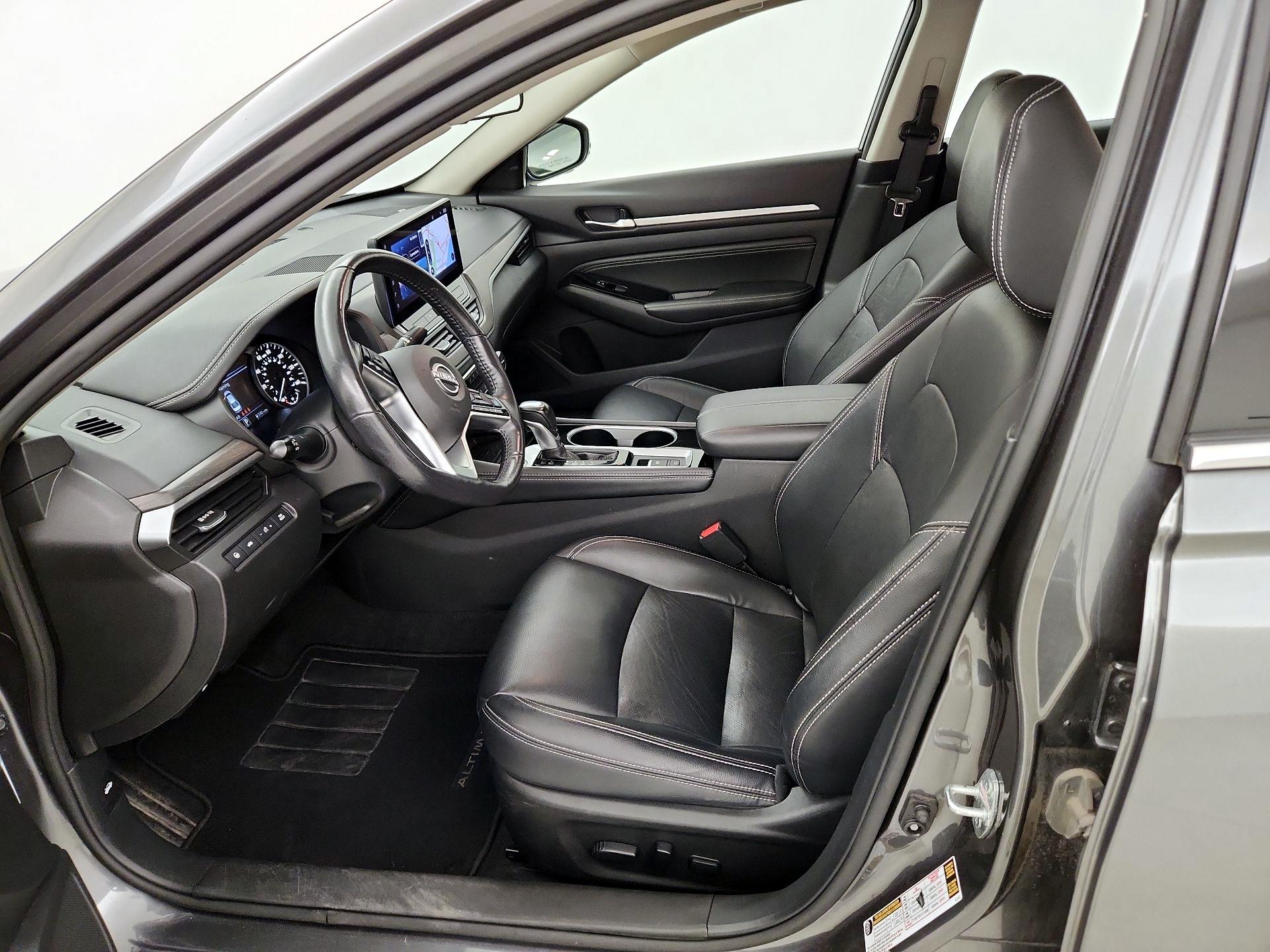 Thumbnail: 2023 Nissan Altima - 11