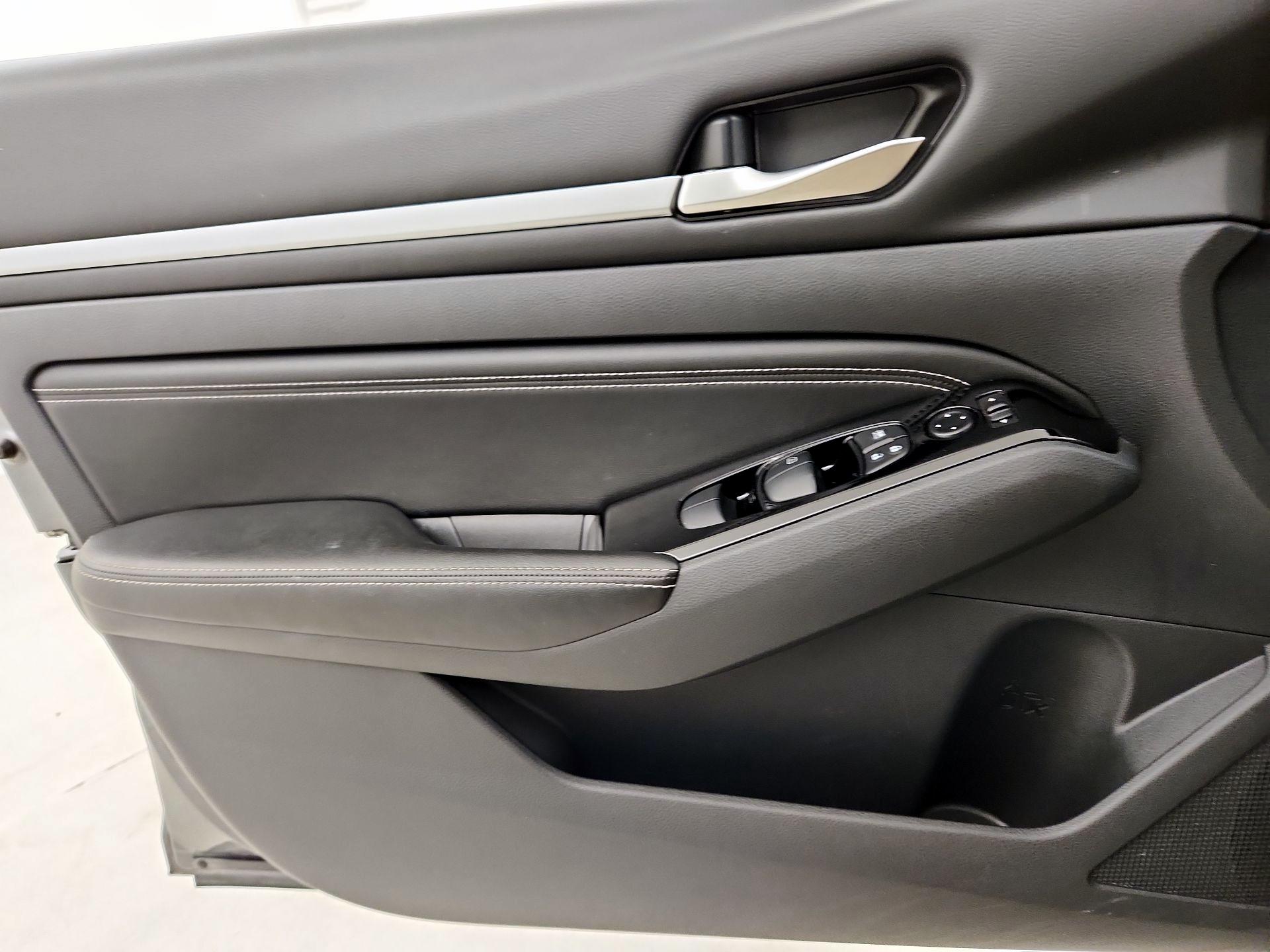 Thumbnail: 2023 Nissan Altima - 12