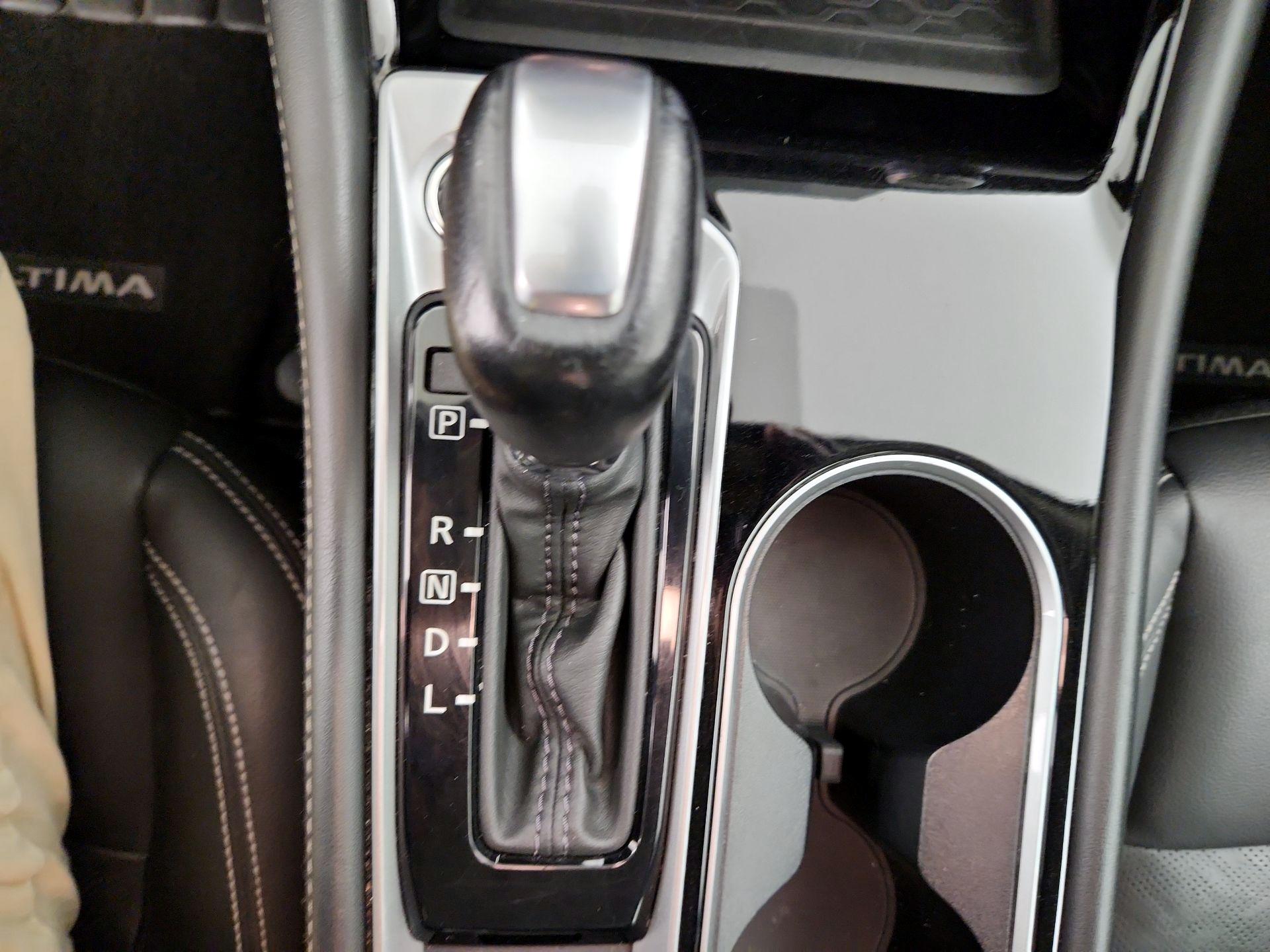 Thumbnail: 2023 Nissan Altima - 18