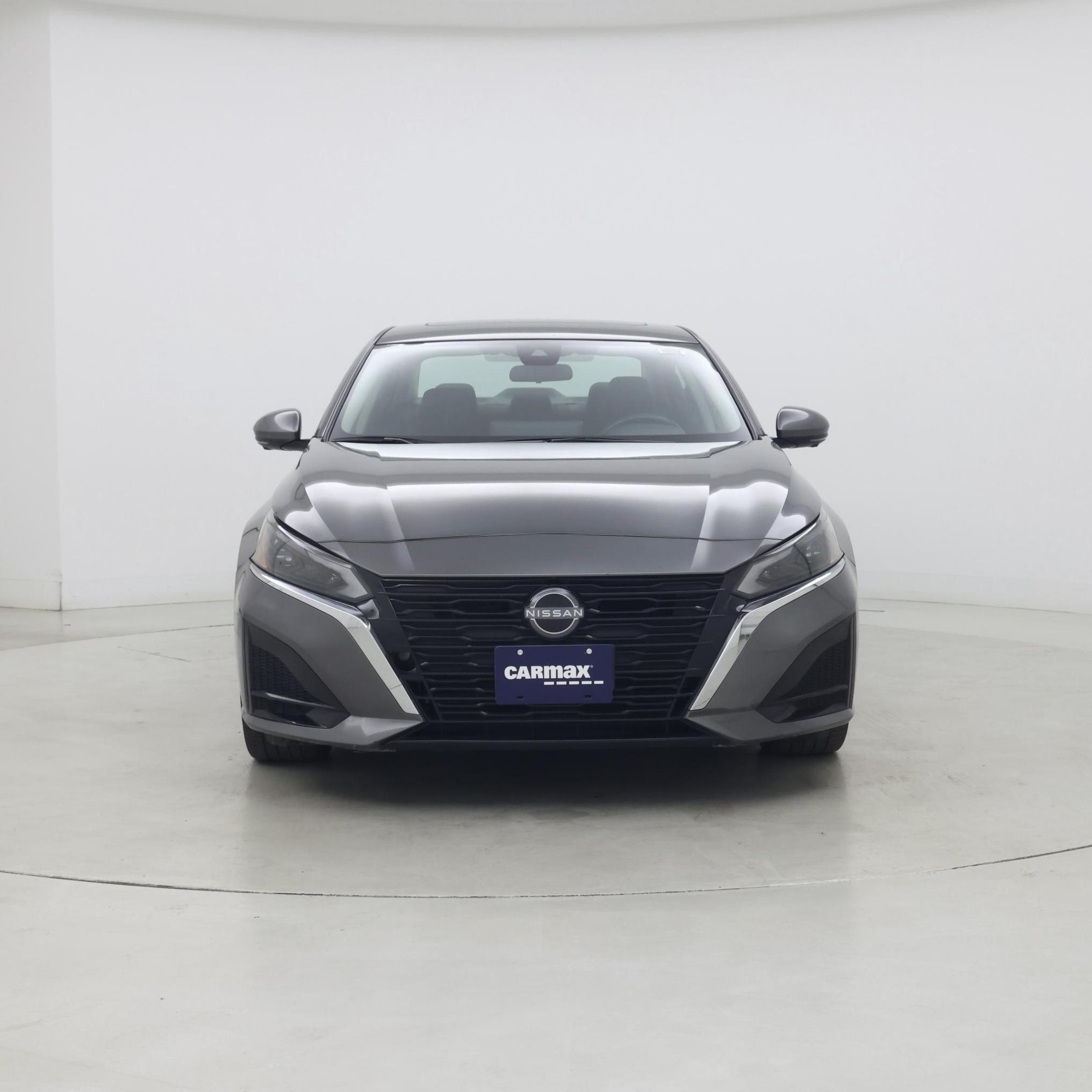 Thumbnail: 2023 Nissan Altima - 5