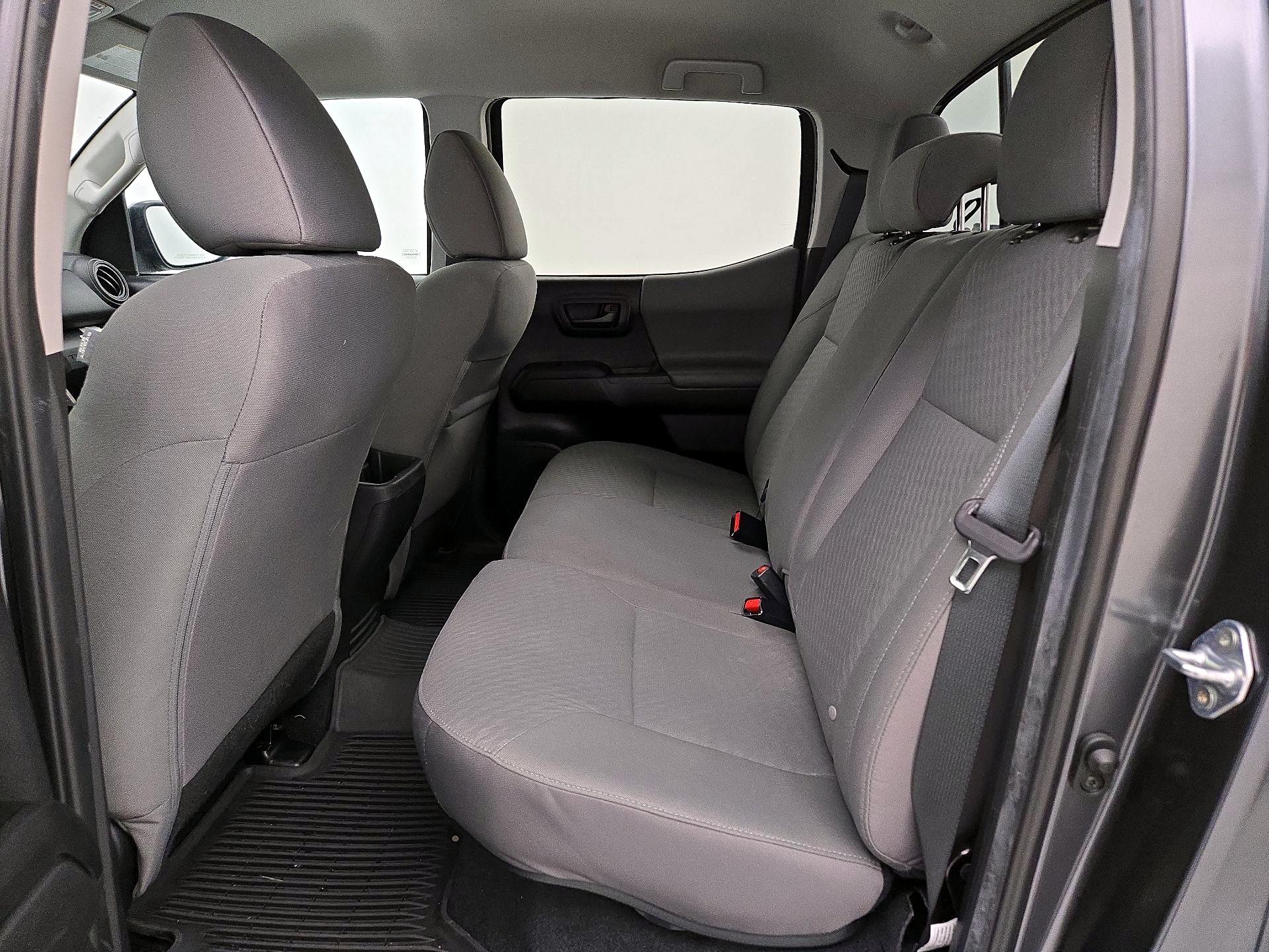 Thumbnail: 2022 Toyota Tacoma - 19